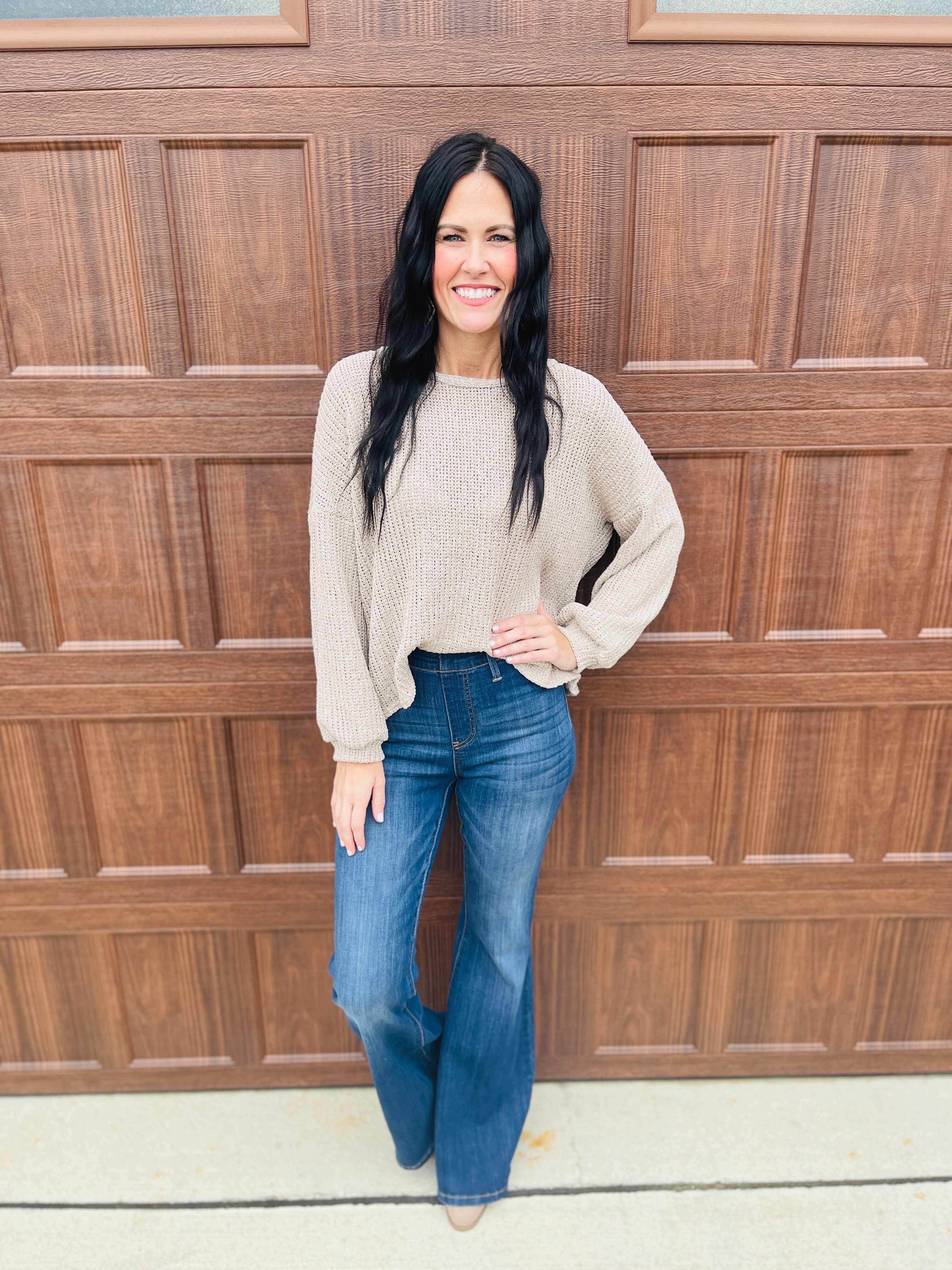 REG/CURVY Dream On Pull On Flare Jeans