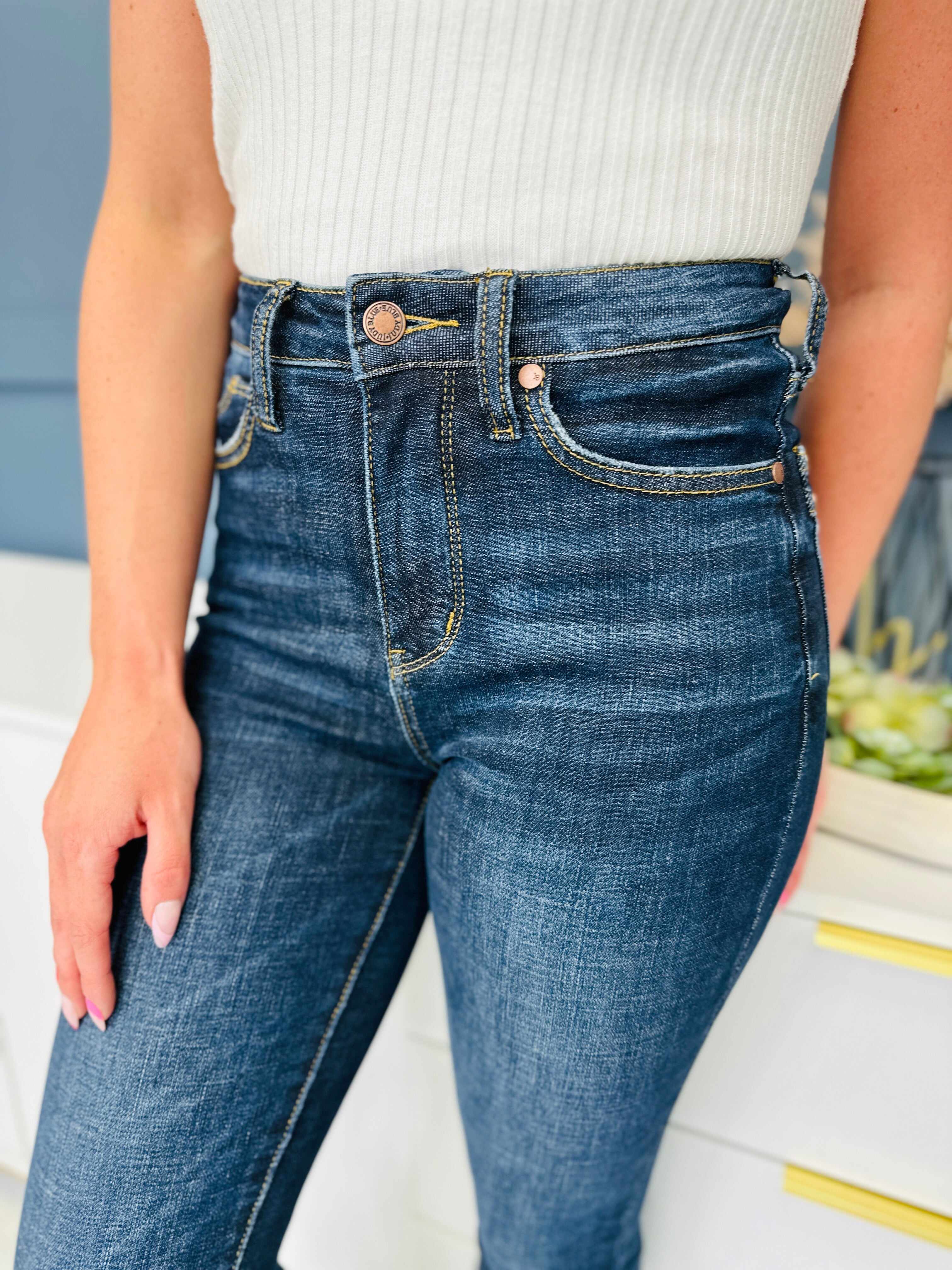 MARKDOWNS! Tummy Control and Butt Lifting Skinny Jeans in Reg/Curvy The Trifecta Fourth Restock!