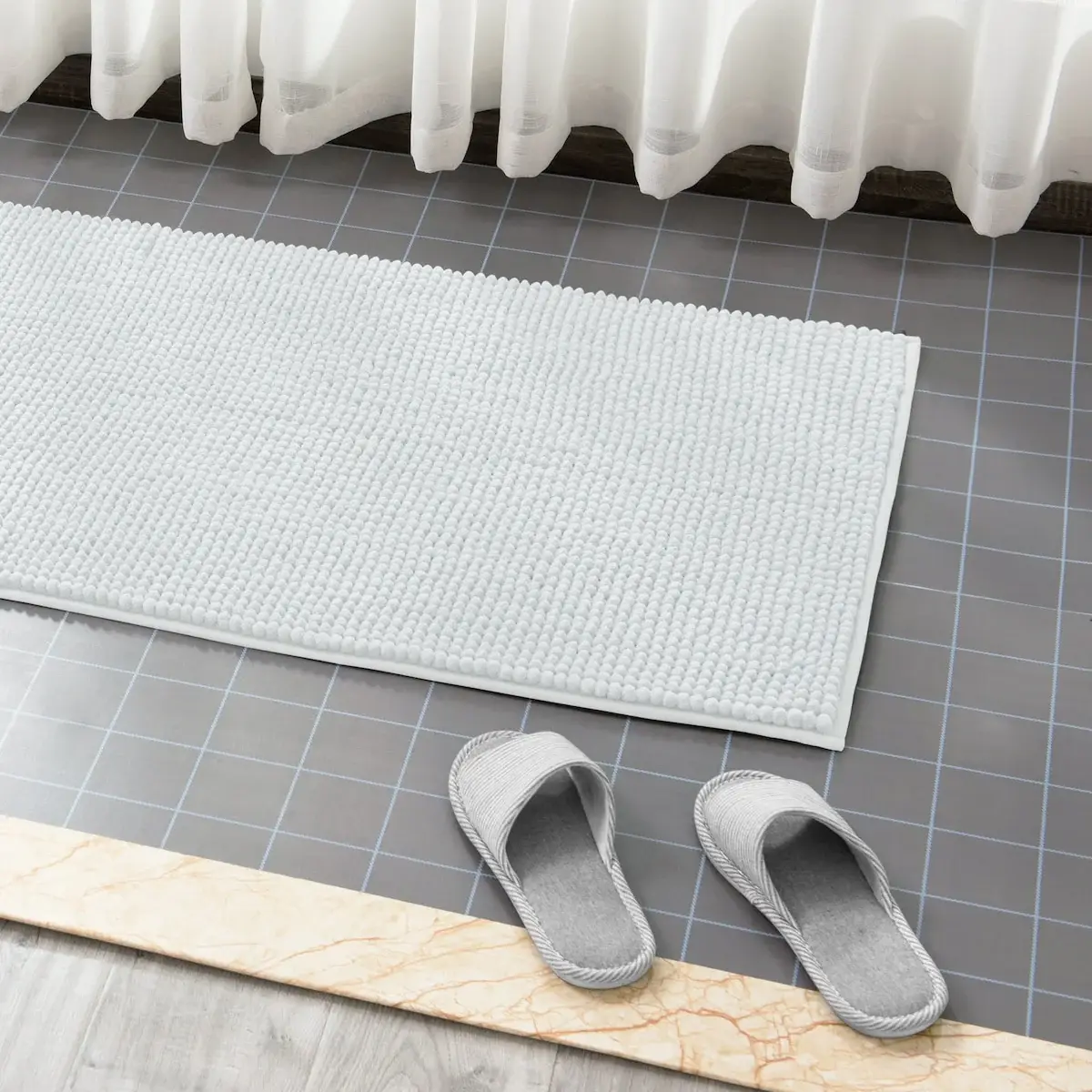 Subrtex Luxury Chenille Bath Rugs Soft Bathroom Mats