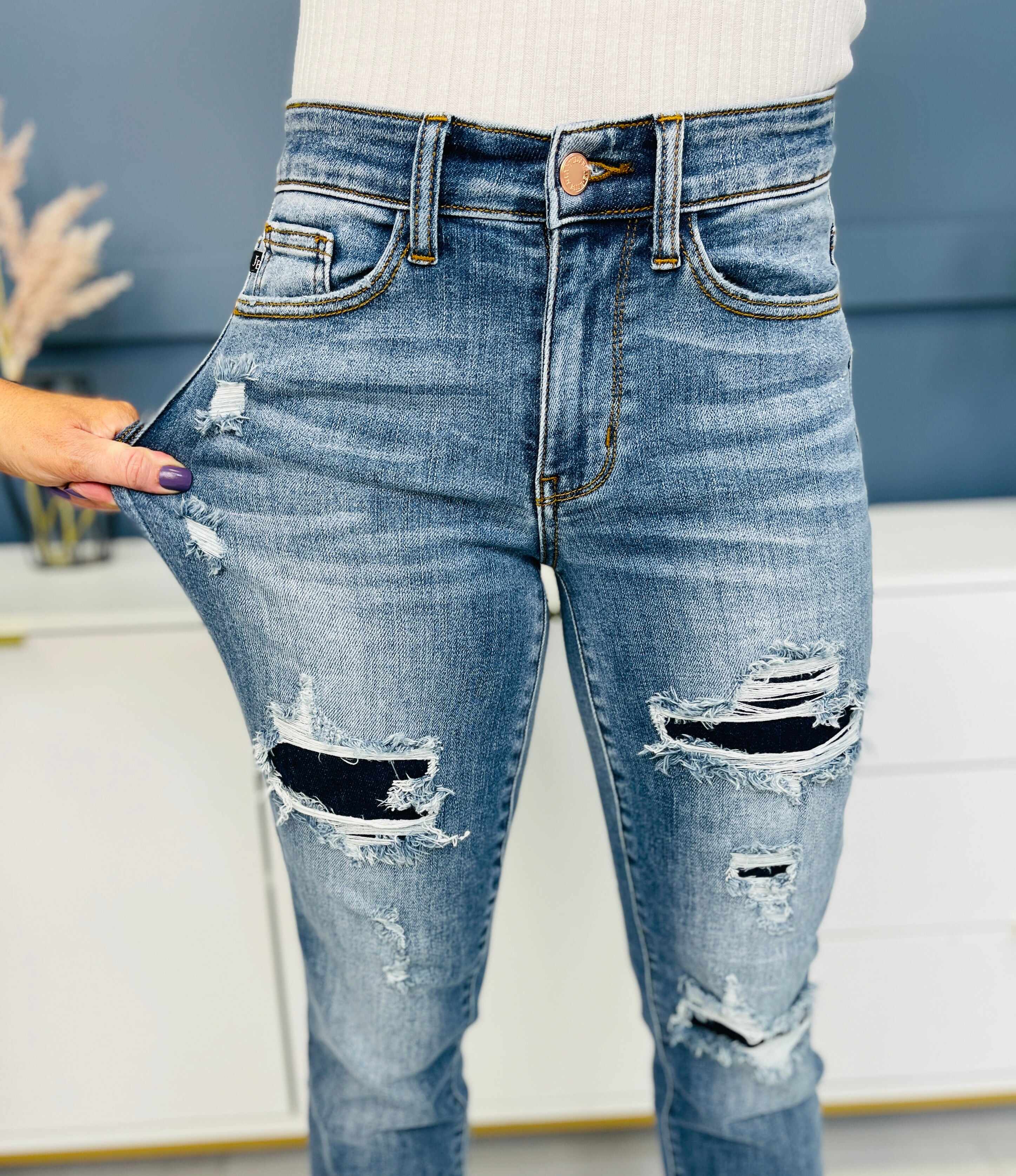 REG/CURVY Best In The Patch Midrise Relaxed Fit Jeans