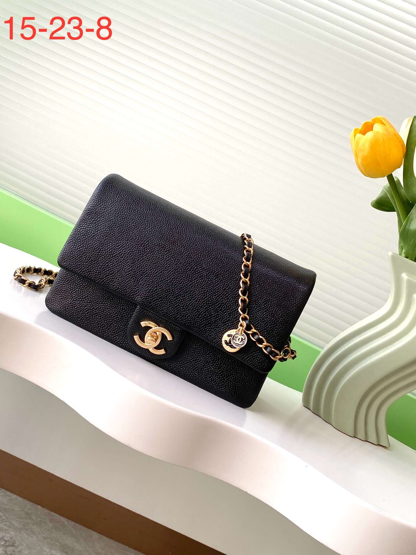 Chanel 24K CF Vintage Re-Edition - Timeless Elegance