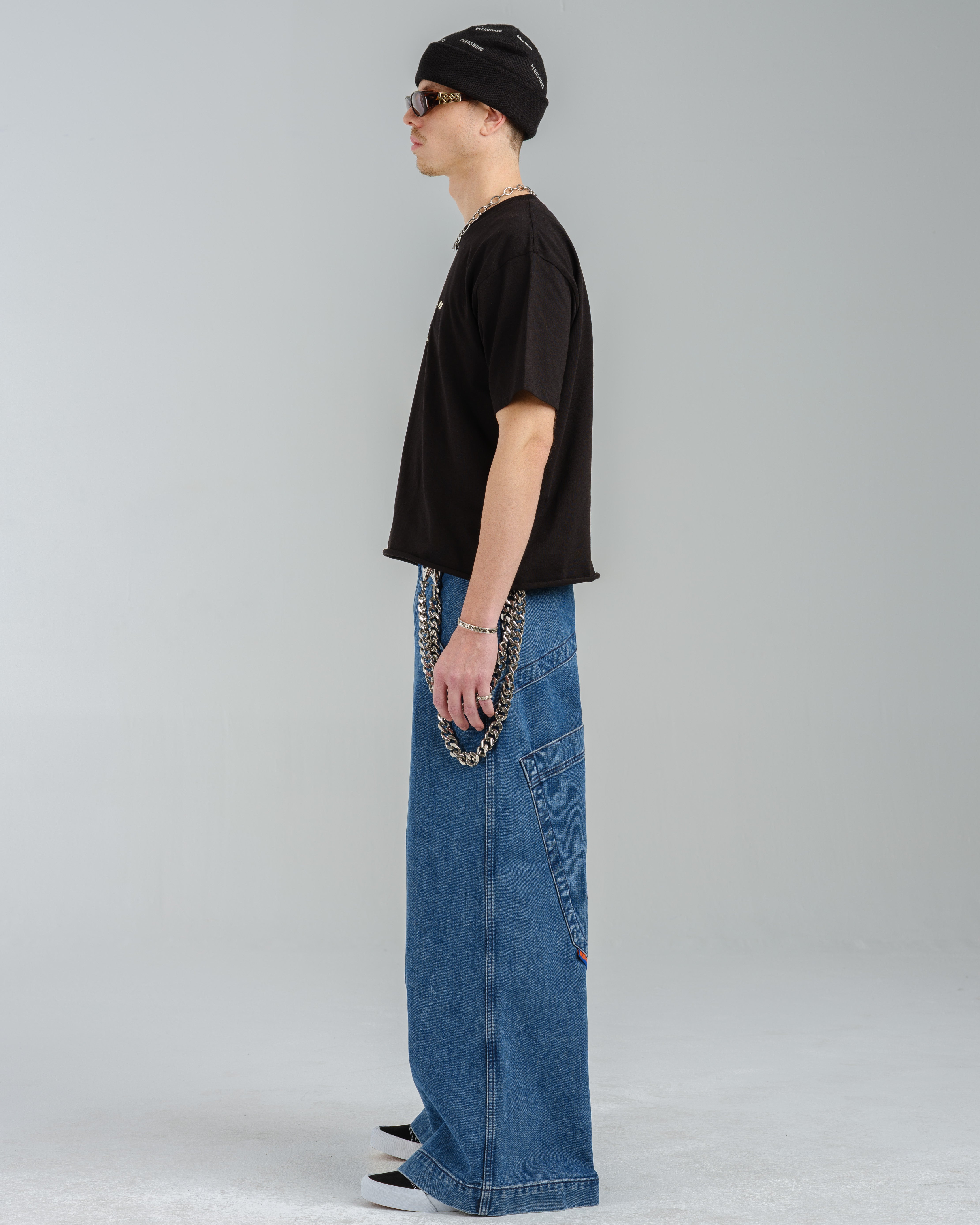 Fat Boy. 32”. Dark Stone.