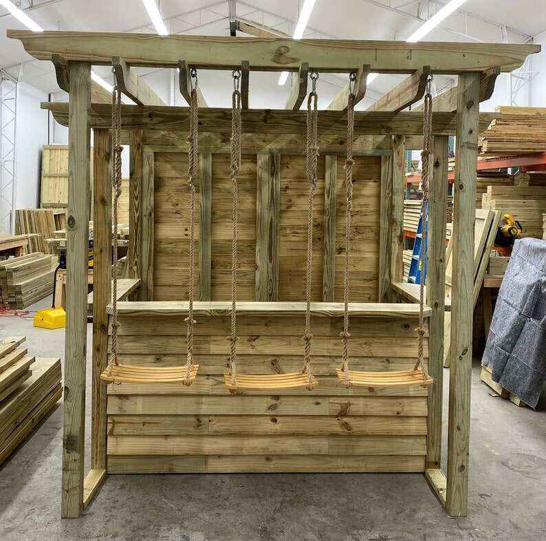 Yard Bars - The Swingford Bar by Taverns-To-Go (Various Sizes)