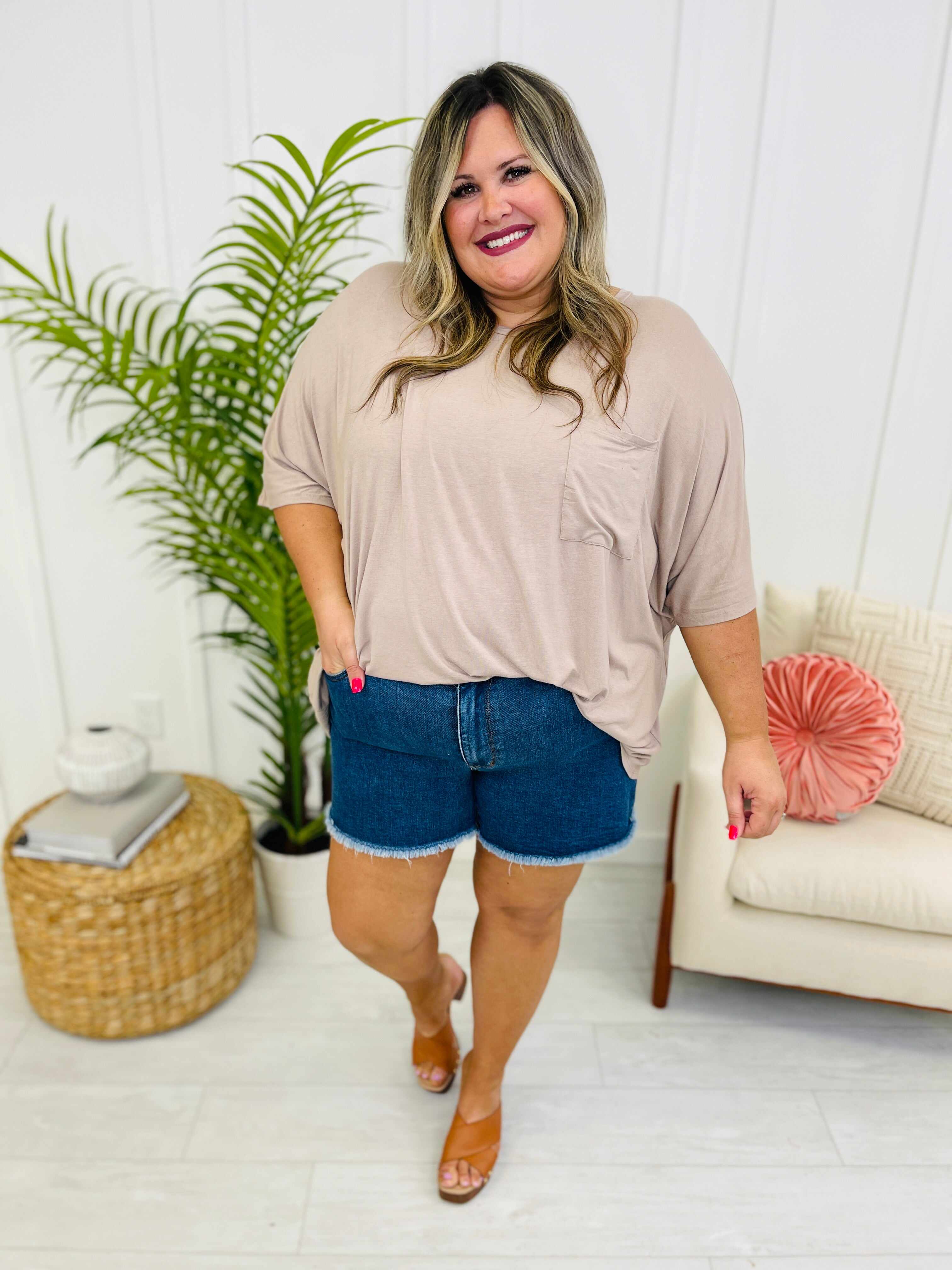 REG/CURVY Soak Up The Sun Cut Off Shorts
