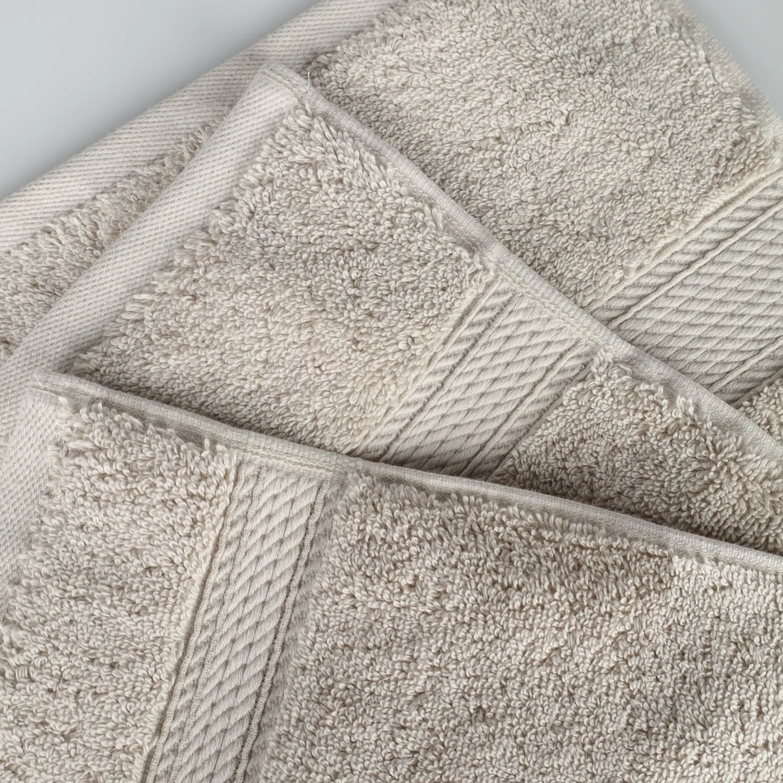 Superior Egyptian Cotton Pile Heavyweight Bath Towel Set of 4