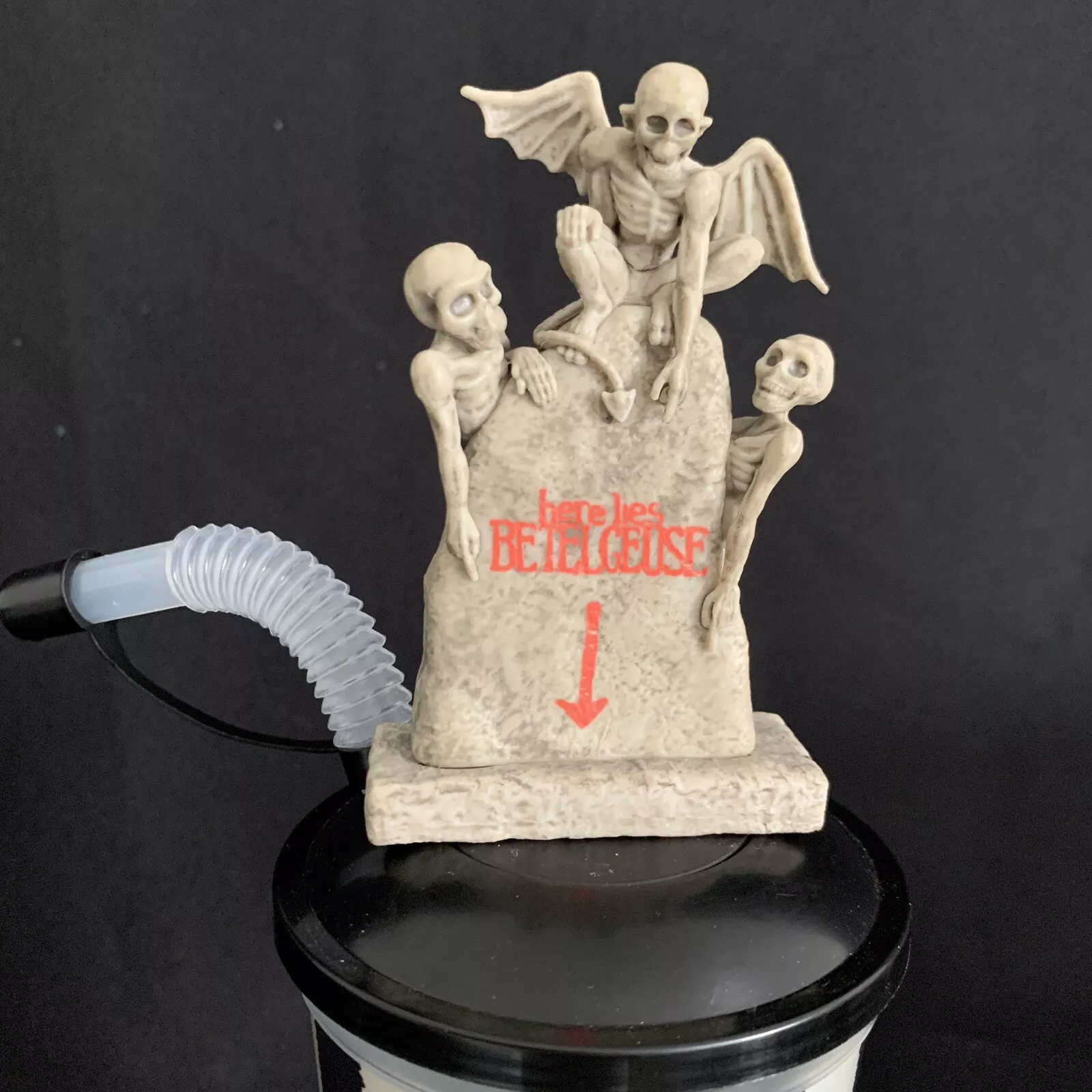 🪲BEETLEJUICE Set Of 4 Cinema Cups With Toppers