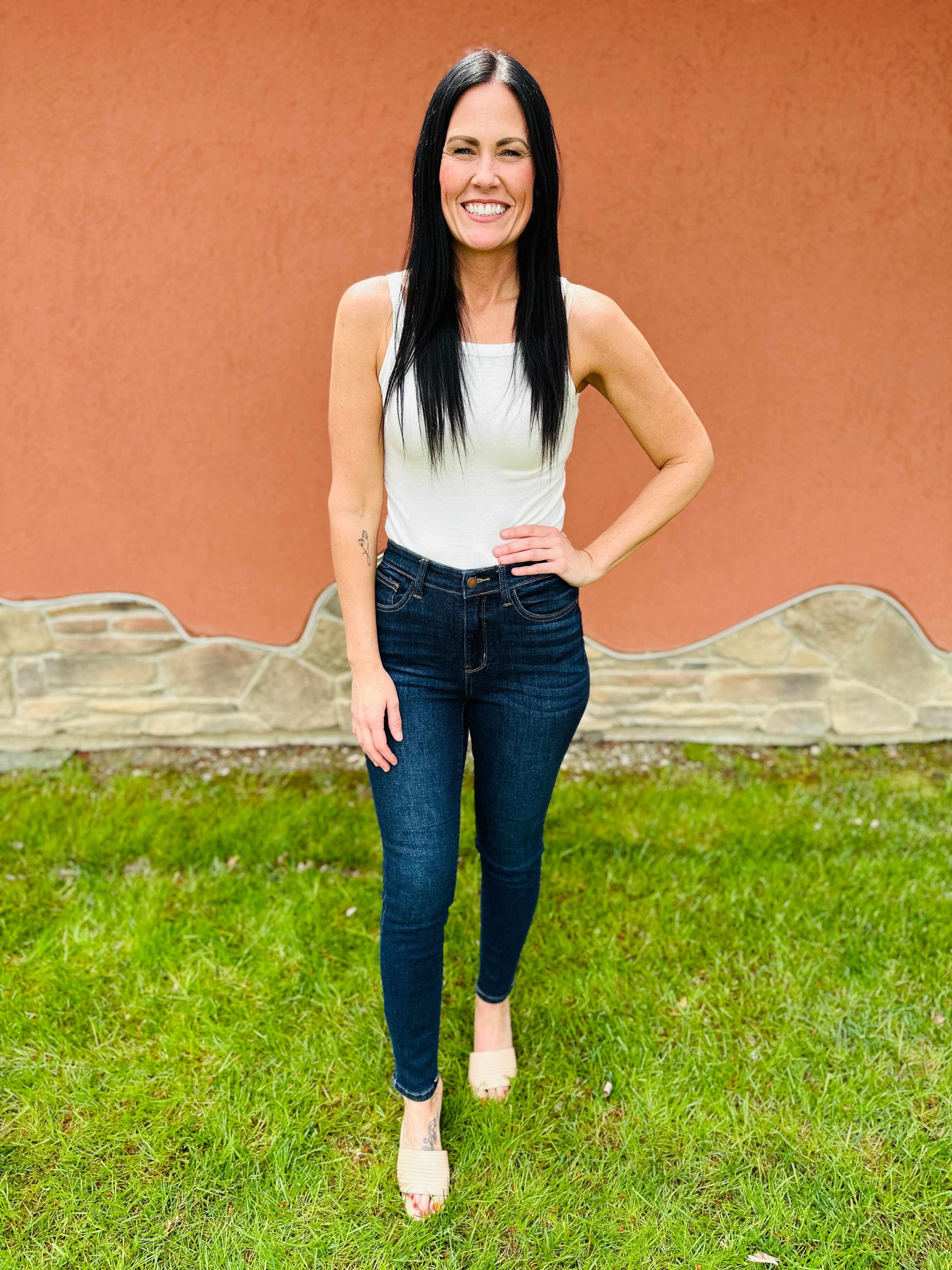 Restock! BEST SELLER! PLUS/REG The Holy Grail of Nondistressed Skinny Jeans