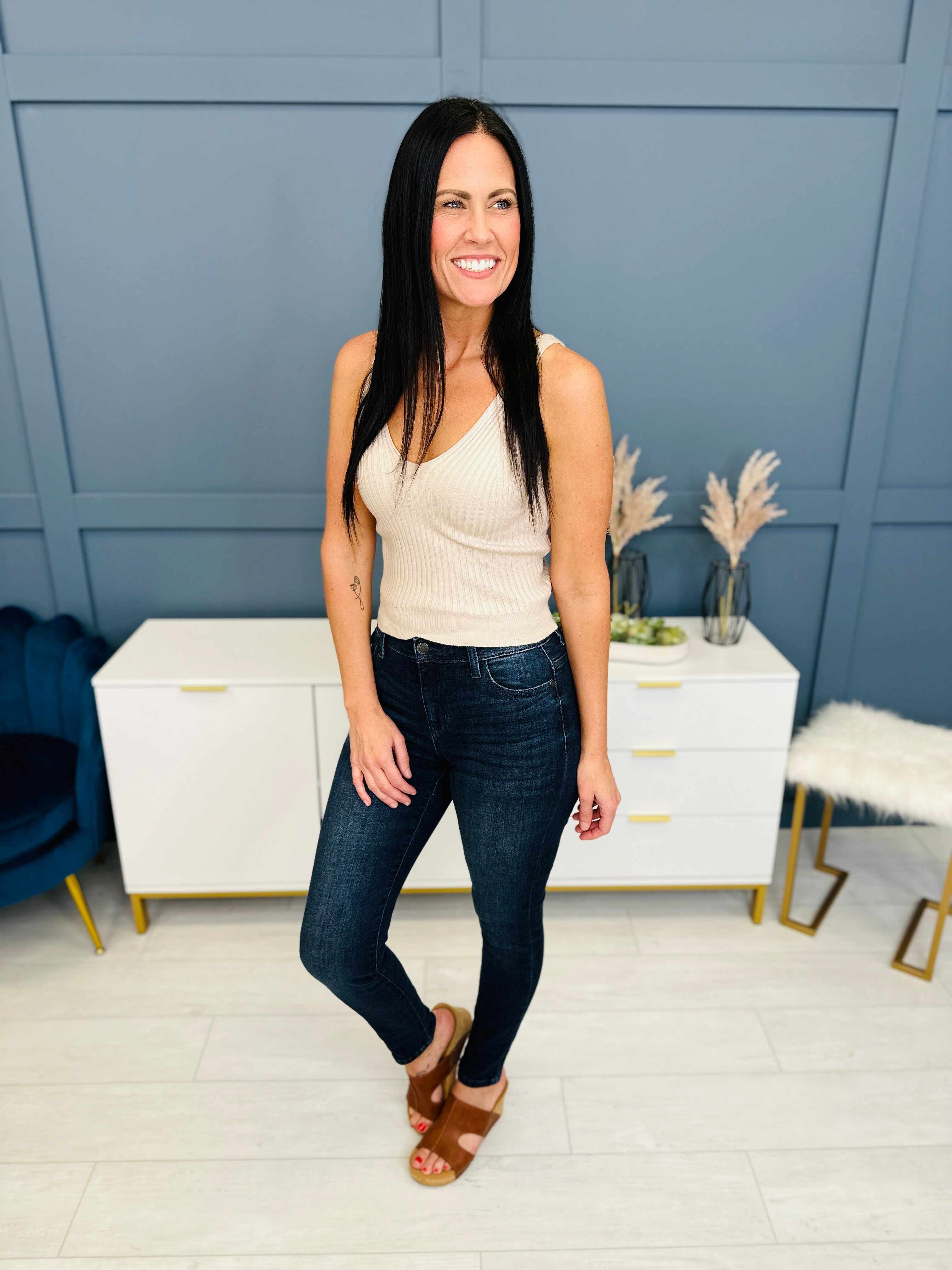 REG/CURVY Dreamland Midrise Skinny Jeans Best Selling