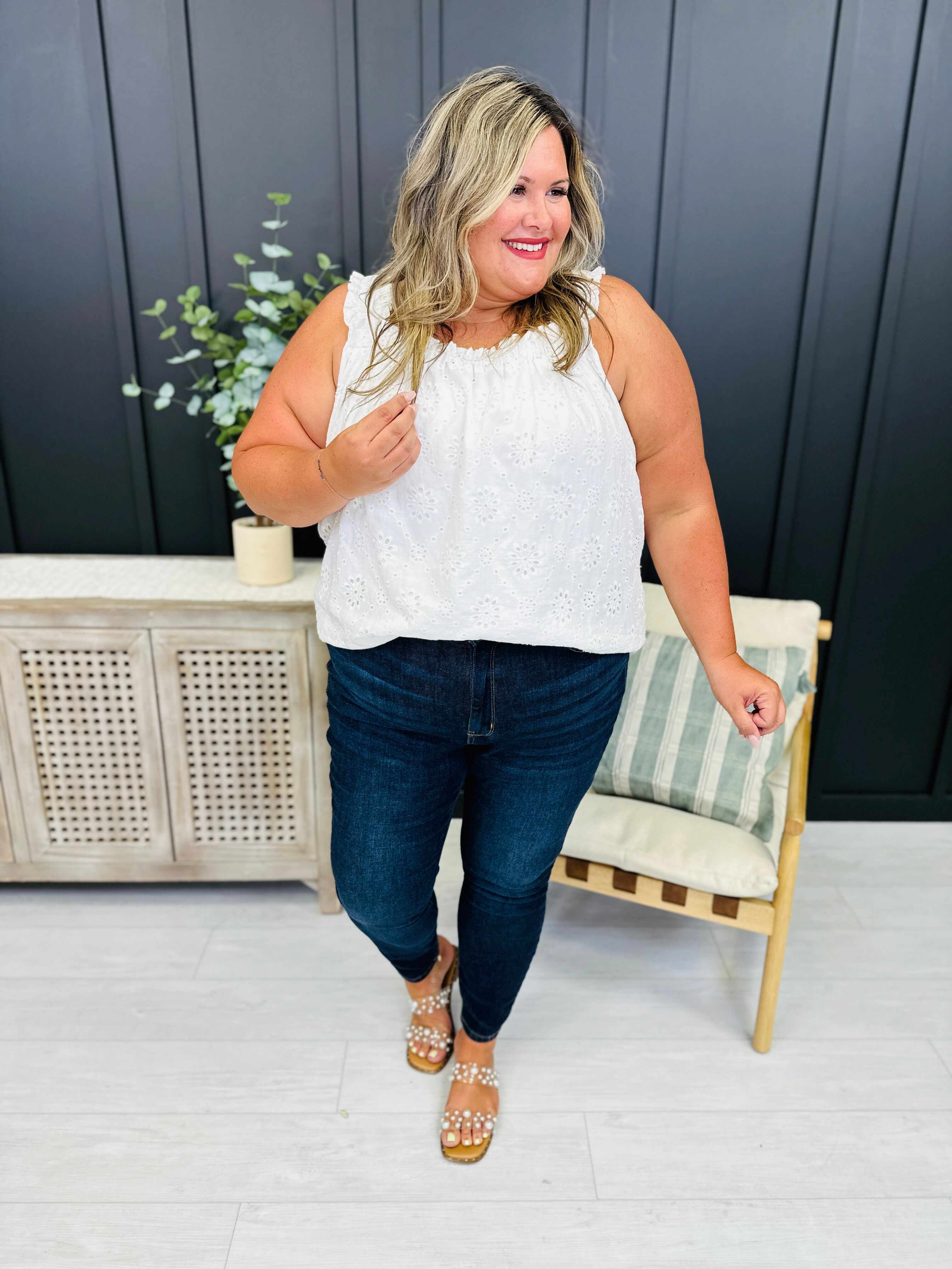 Restock! BEST SELLER! PLUS/REG The Holy Grail of Nondistressed Skinny Jeans