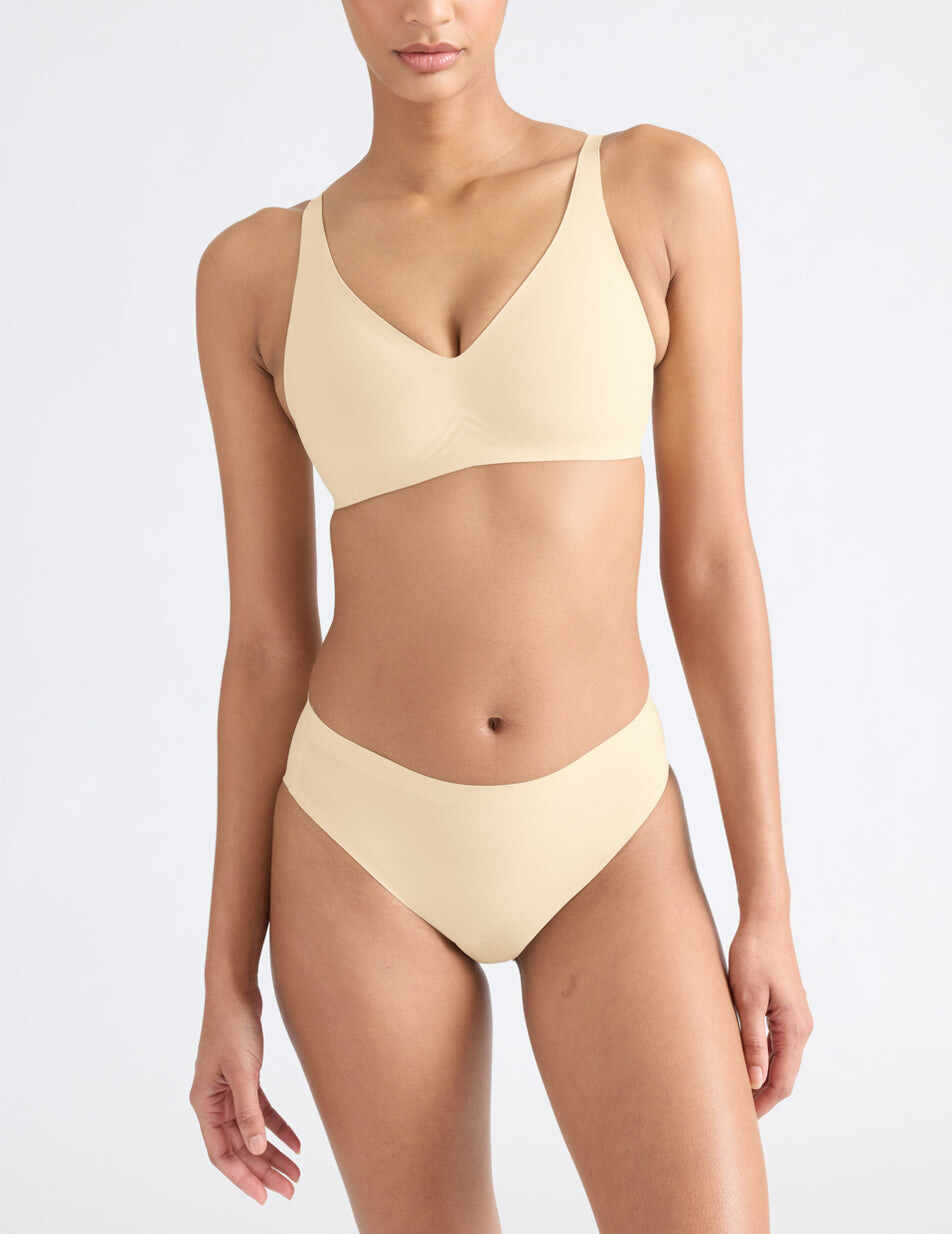 Revolution V-Neck Bra