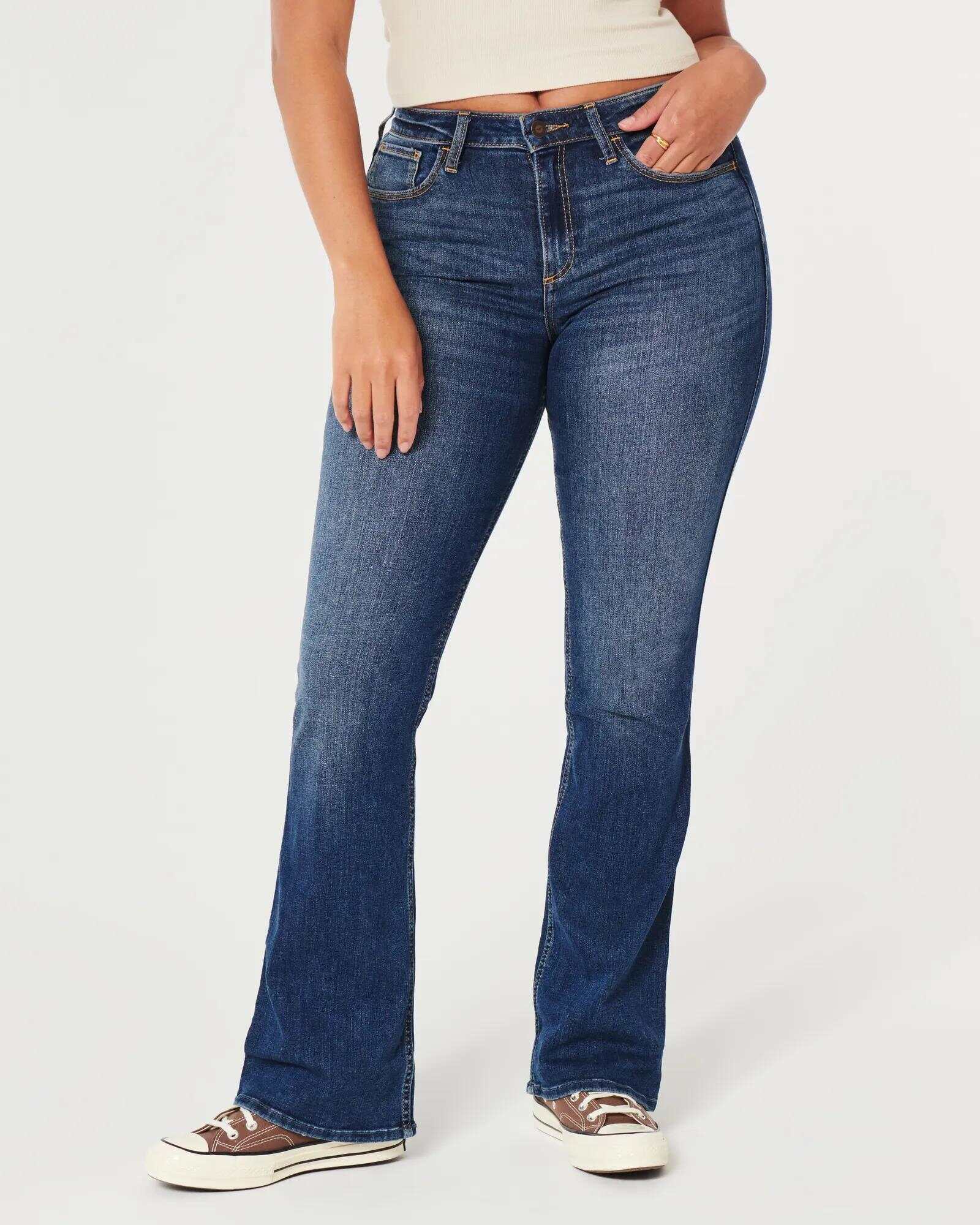 Curvy Mid-Rise Light Wash Boot Jeans
