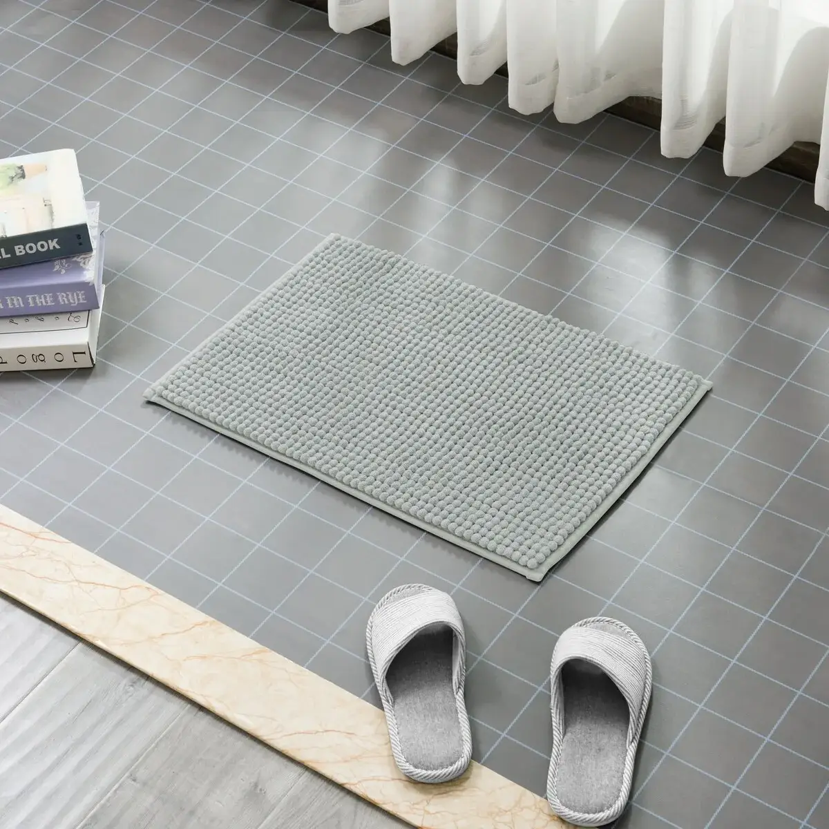 Subrtex Luxury Chenille Bath Rugs Soft Bathroom Mats