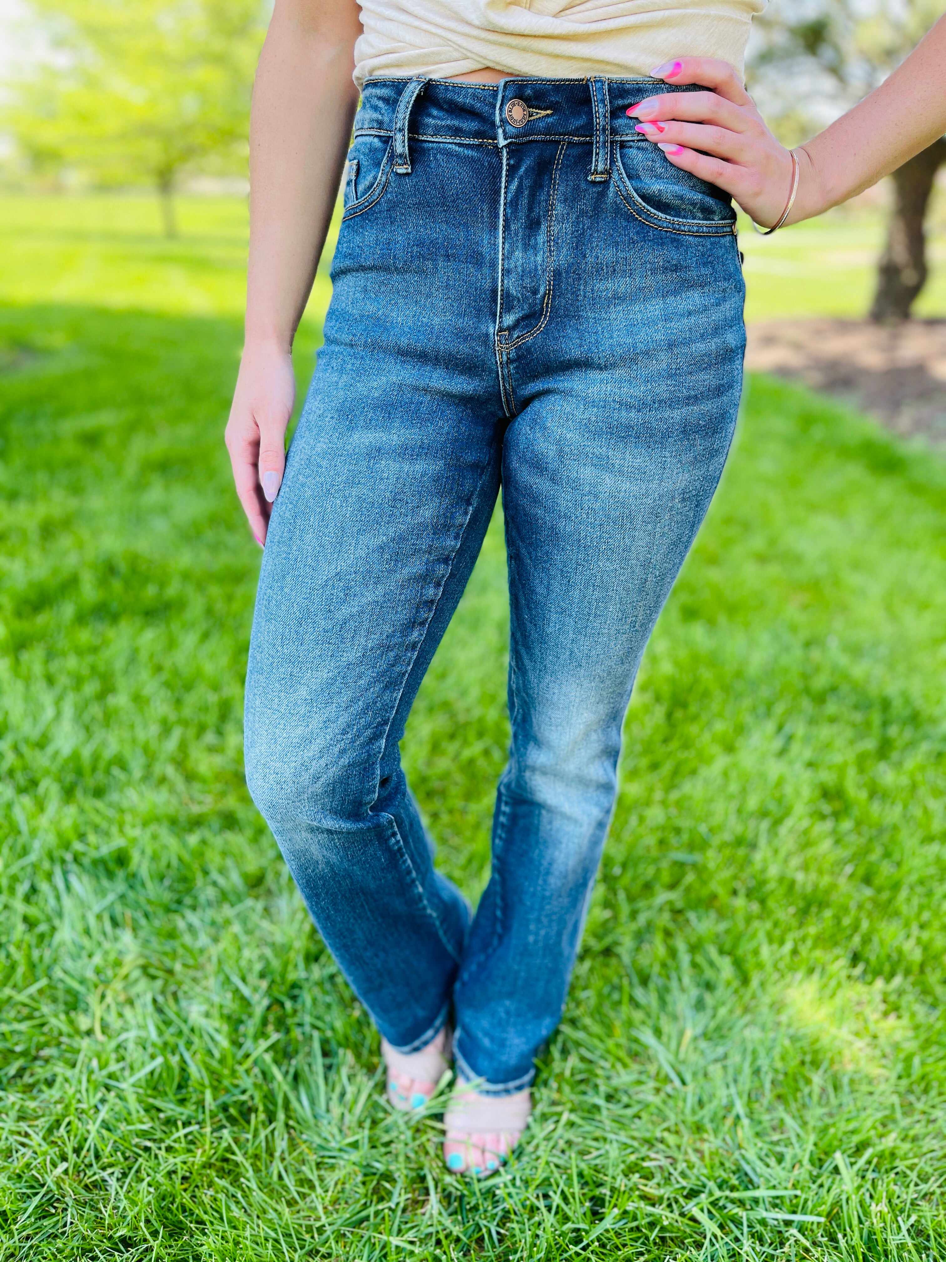 REG/CURVY Can't Compete Midrise Bootcut Jeans