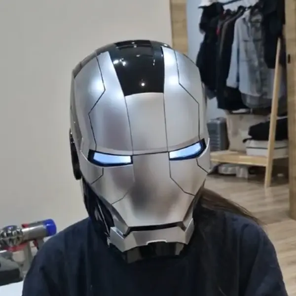 Iron Man MK5 Electric Helmet: 1:1 full-scale wearable, fully automatic voice-controlled opening and closing, high-grade electroplated metal finish, Jarvis AI interactive system, built-in LED glowing eyes, high-end collectible model