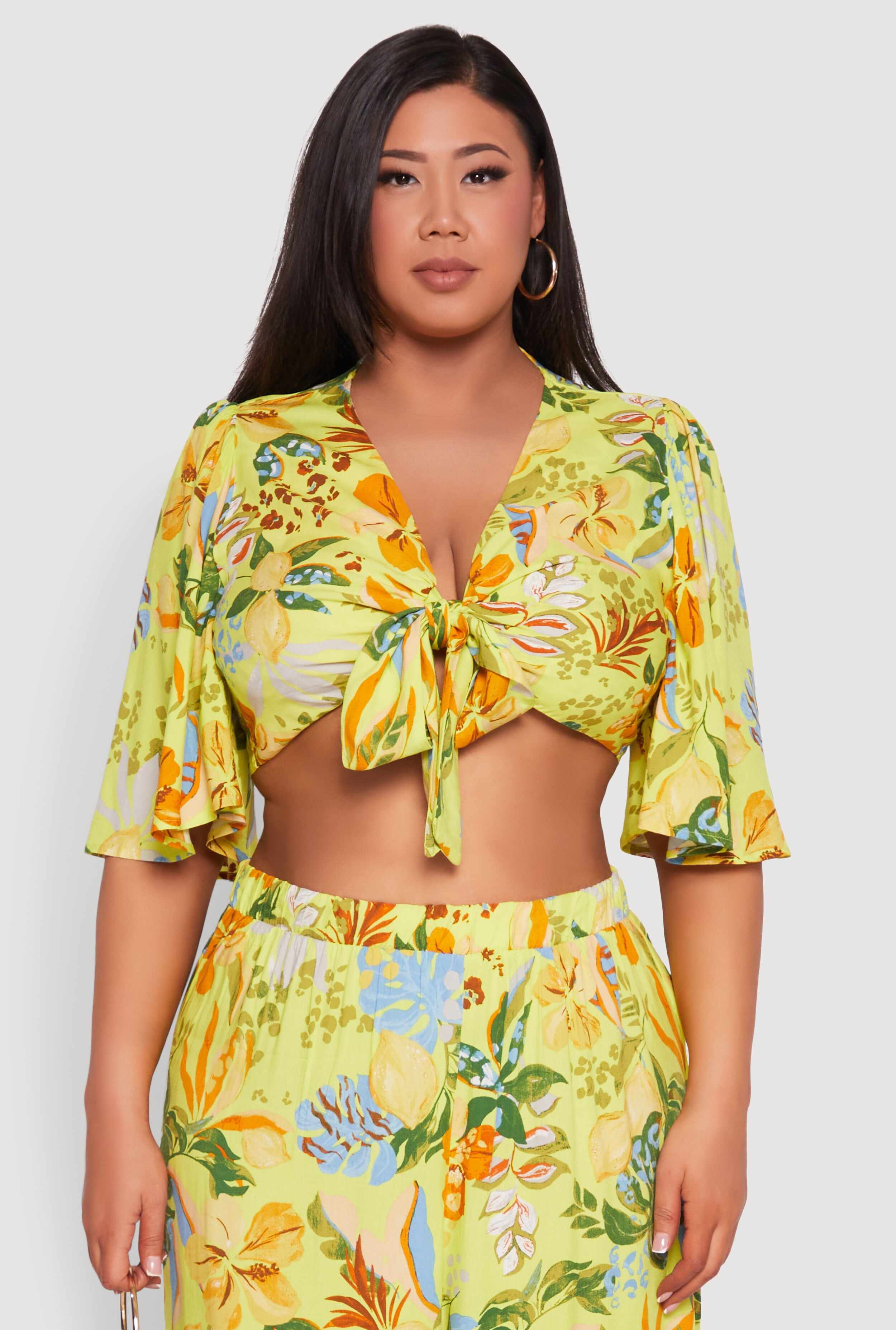 Plus Size Tropical Floral Tie Front Crop Top