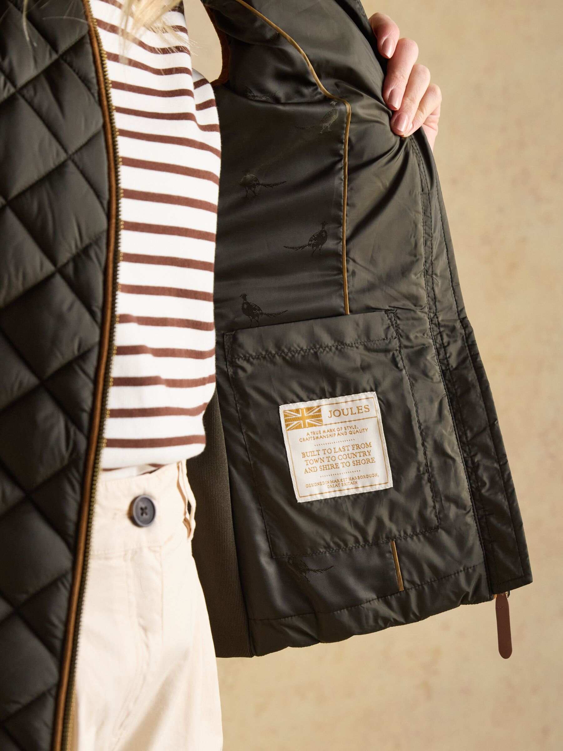 Braemar Luxe Khaki Green Showerproof Diamond Quilted Gilet