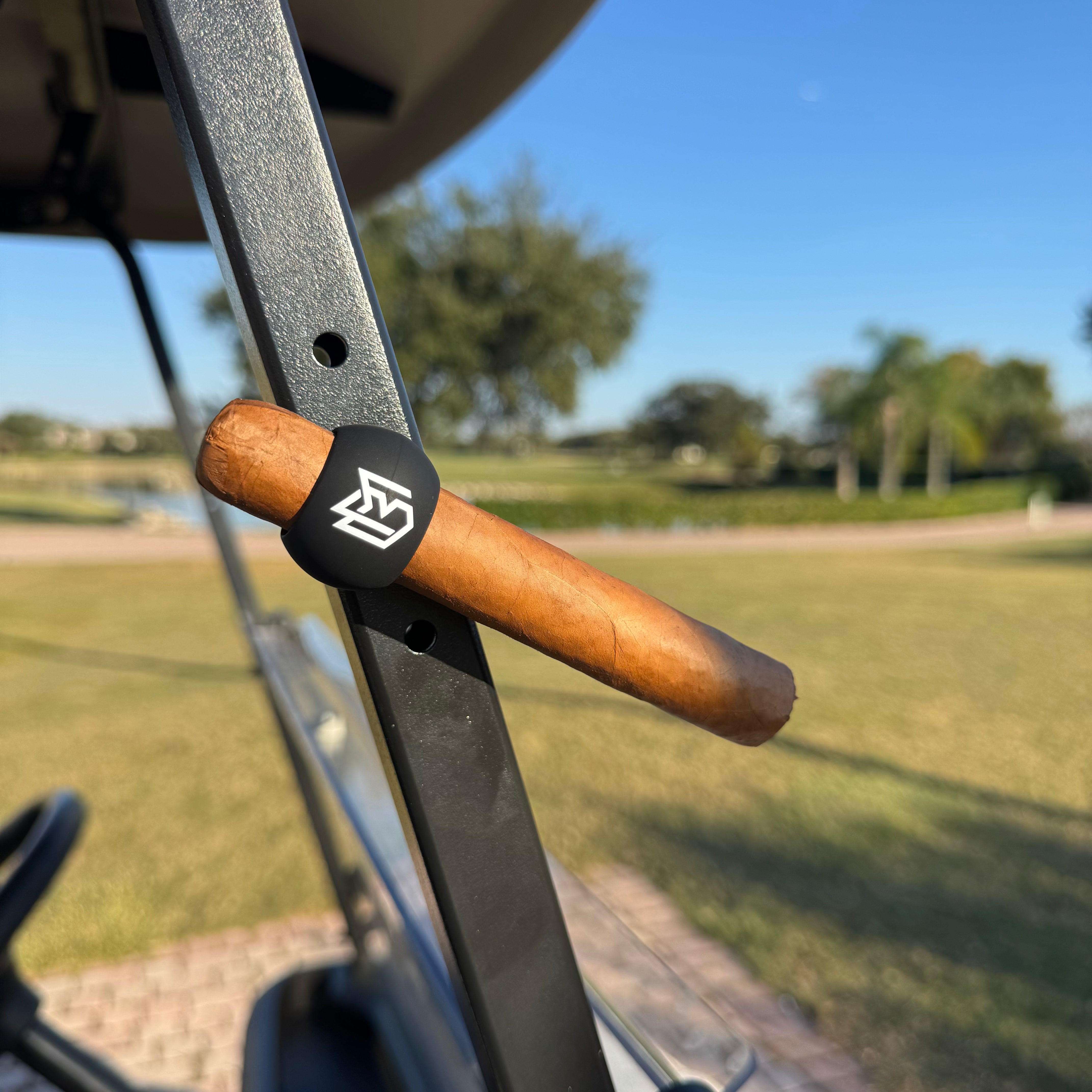 GOLF ESSENTIALS BUNDLE