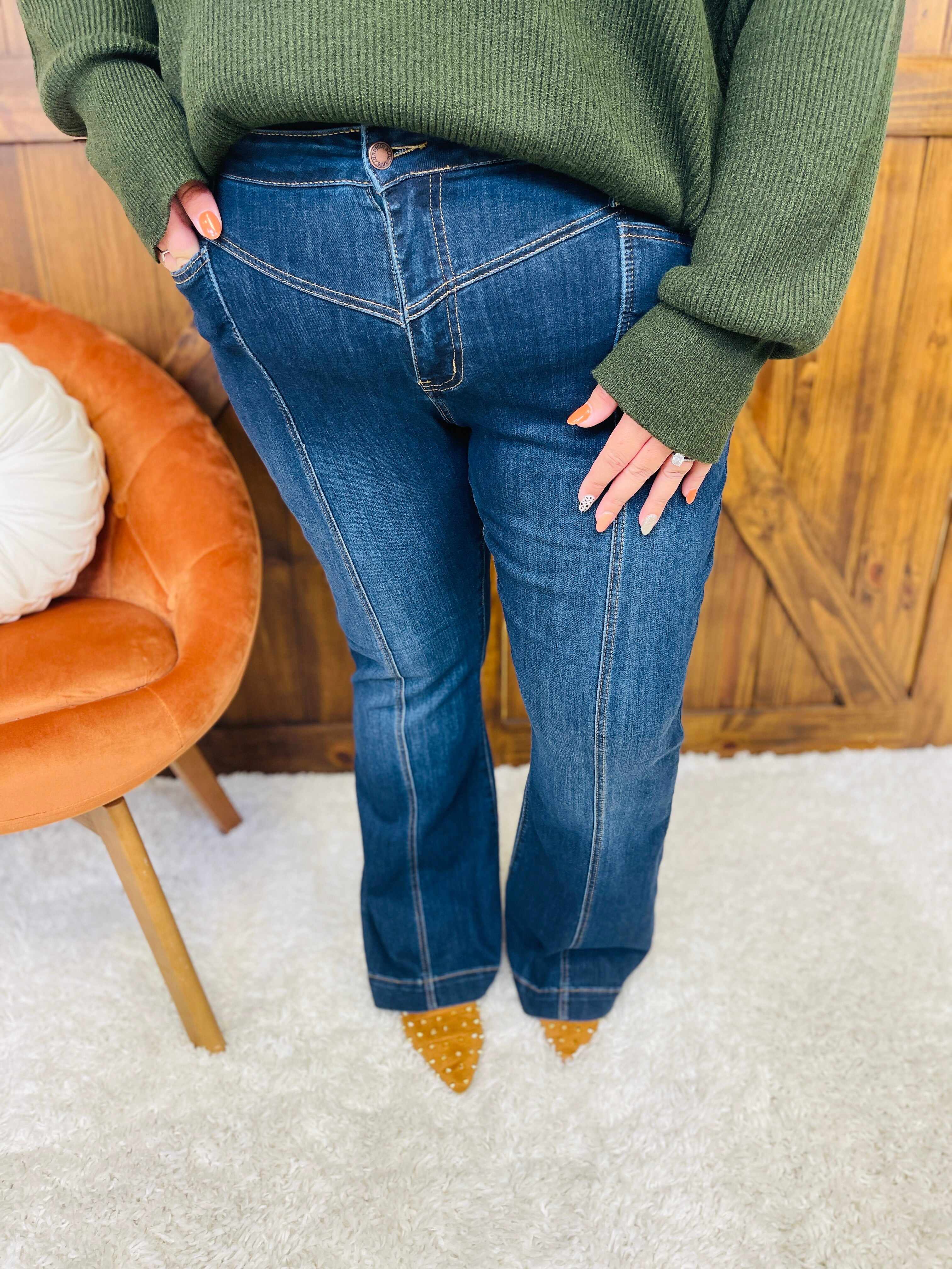 Plus/Reg The Fabulous Front Yoke Flare Jeans
