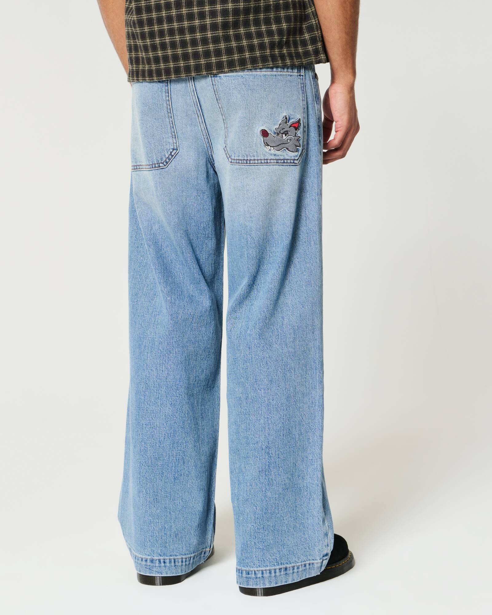 Medium Wash Super Baggy Jeans