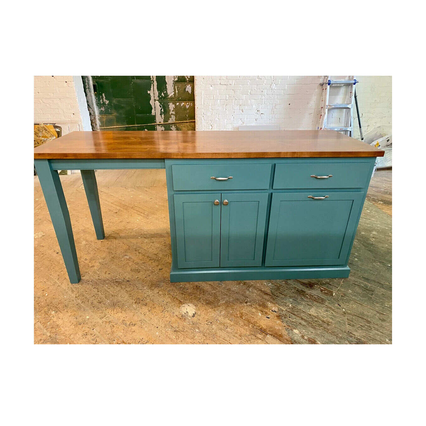 Kitchen Island with End Seating Area