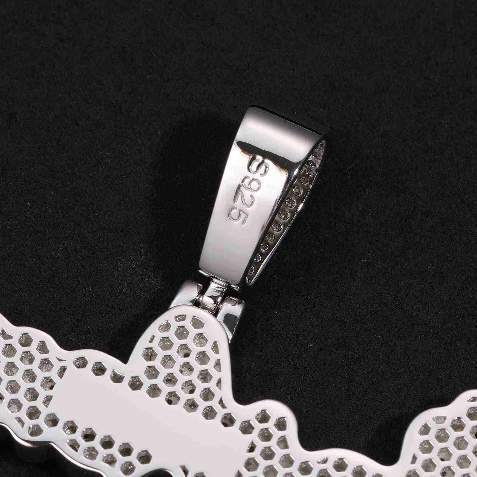 1 Row Cursive Name Pendant With Backplane