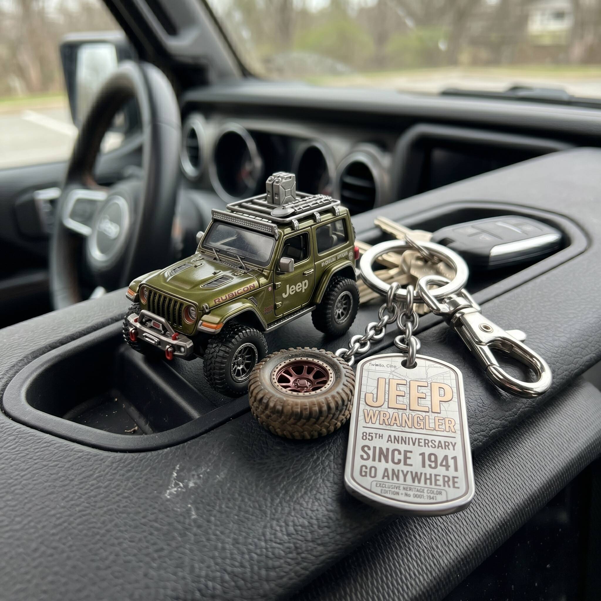 🚙 Jeep 85th Anniversary Limited Edition Keychain Set!🗝️