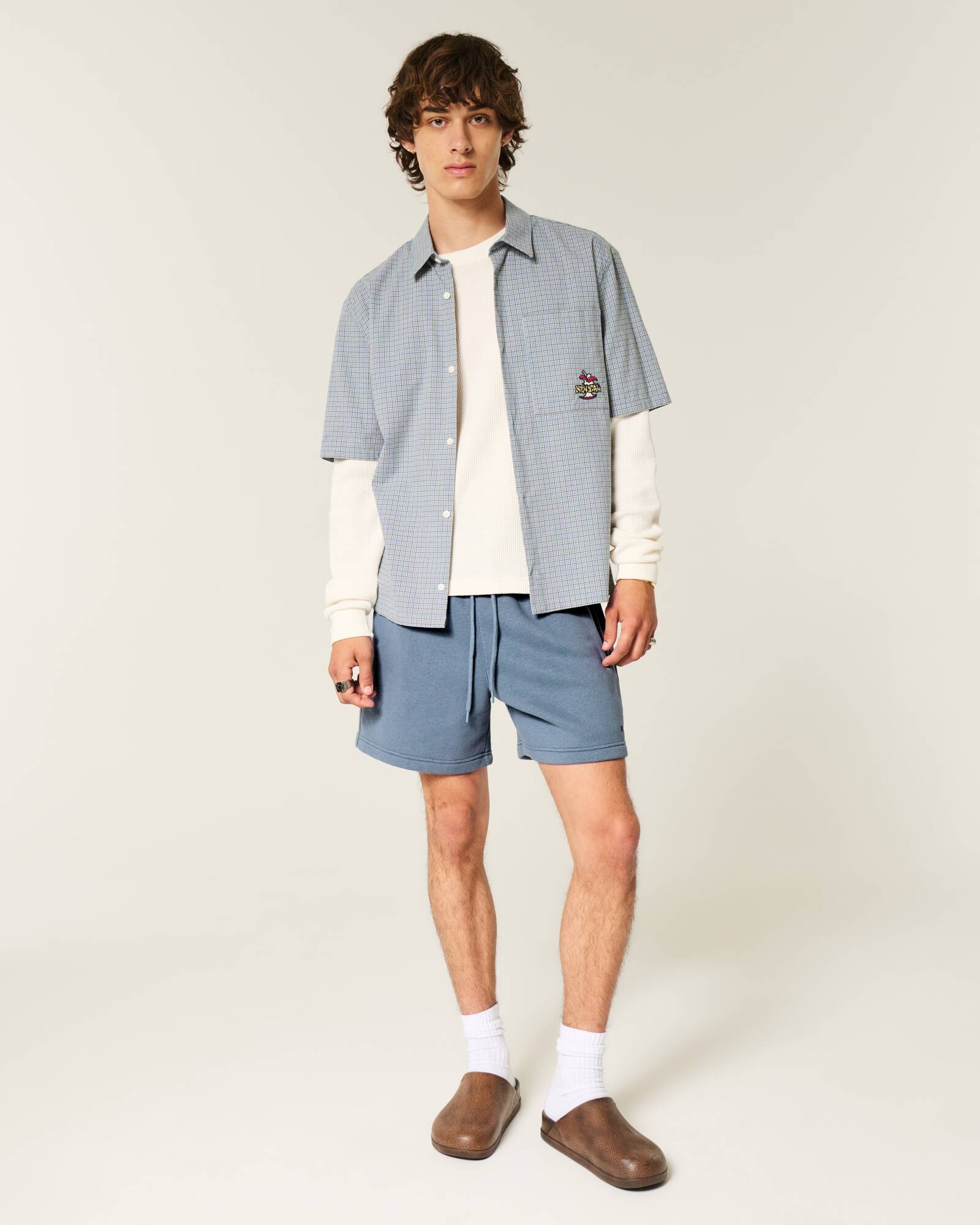 Mid-Thigh Camo Loose Fleece Shorts