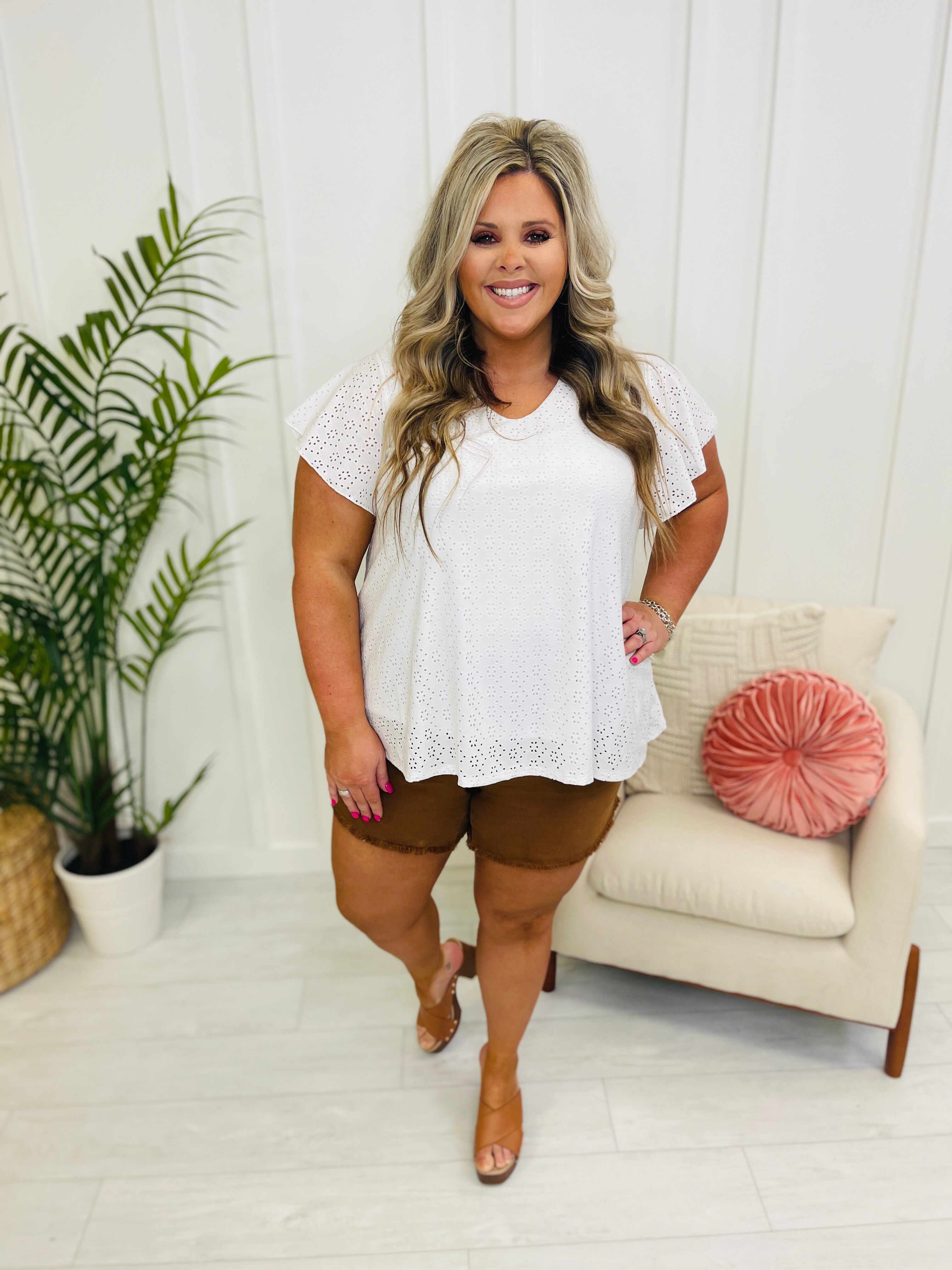 REG/CURVY Brown Eyed Girl Shorts