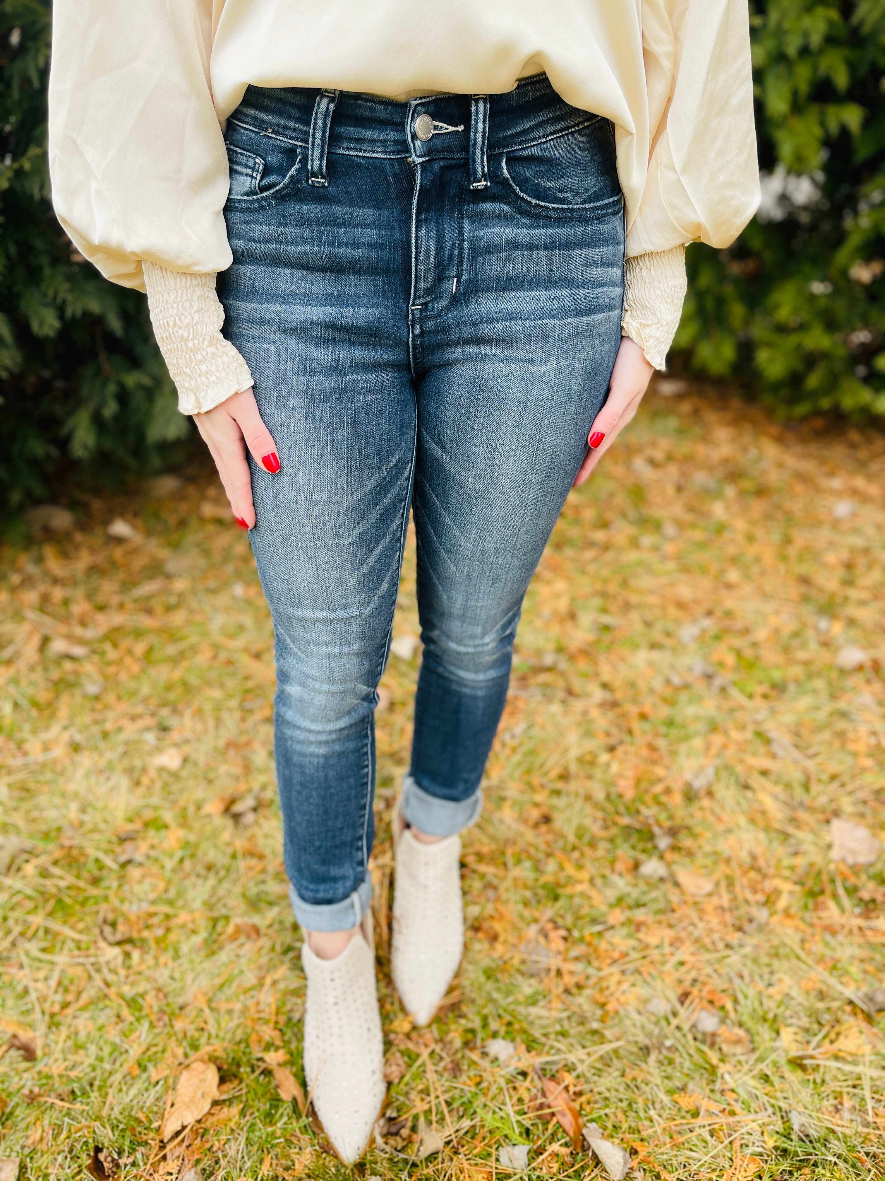 PLUS/REG Picture Perfect Skinny Jeans