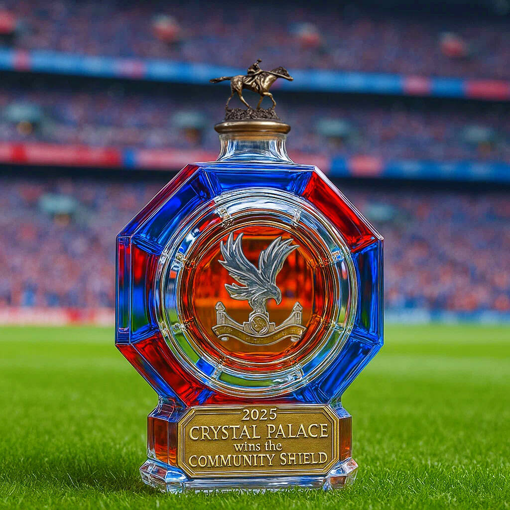 2025 Community Shield Champions Crystal Palace Whisky Bottle