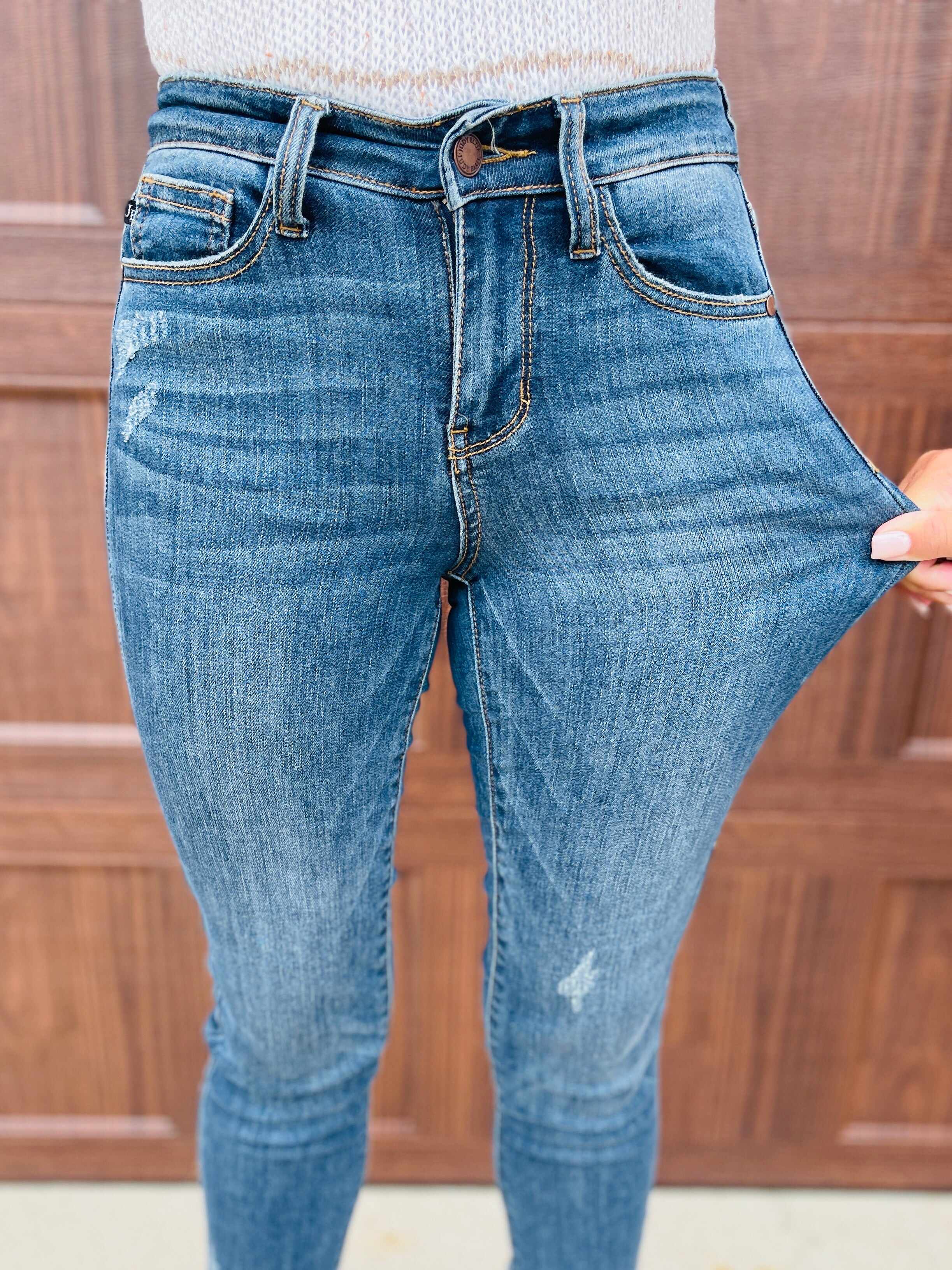 Mid Rise Plus/Reg Everyday Essential Relaxed Fit Jeans - Multiple Inseams!