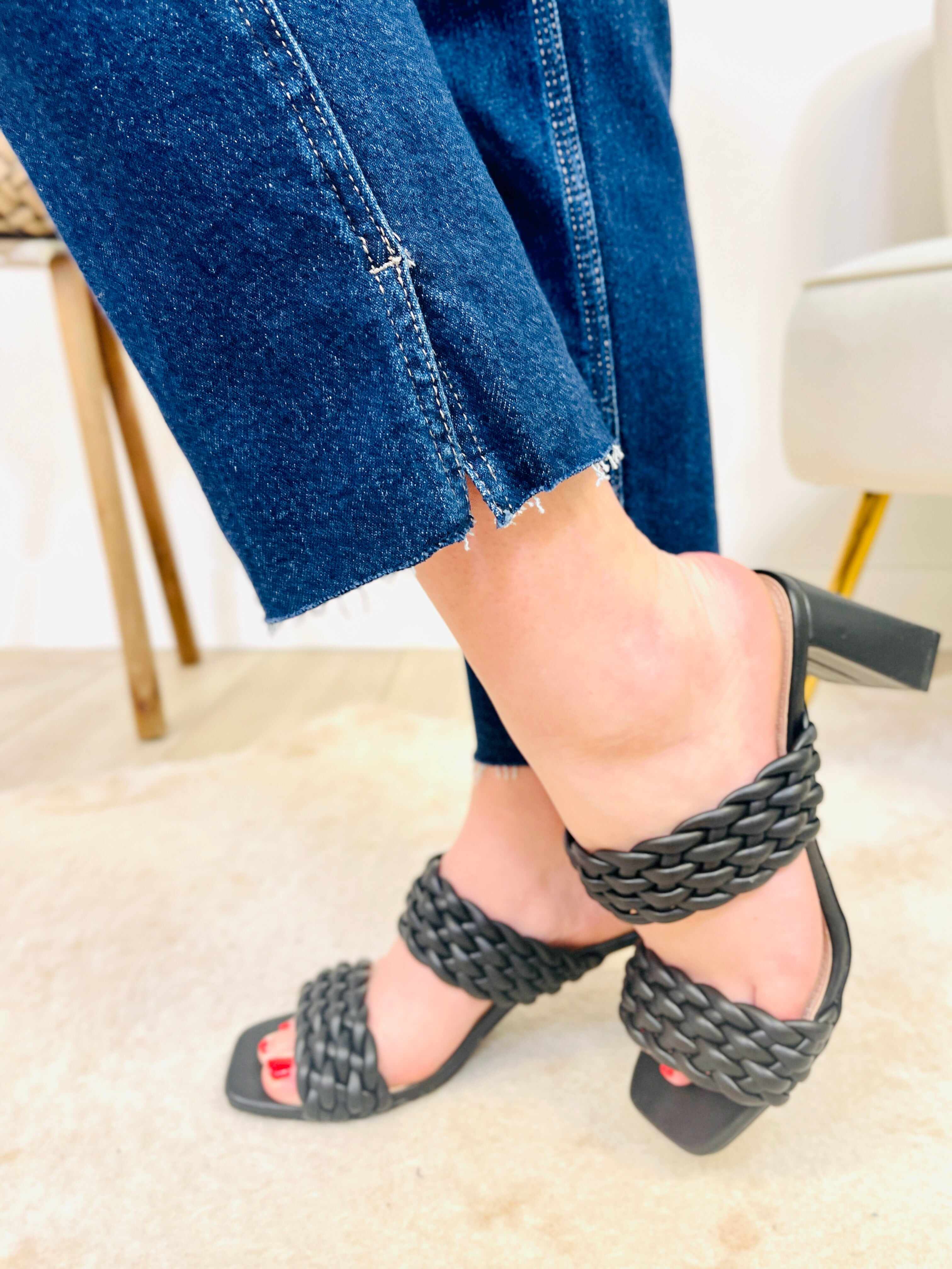 PLUS/REG You Can't Slit With Us Wide Leg Cropped Jeans