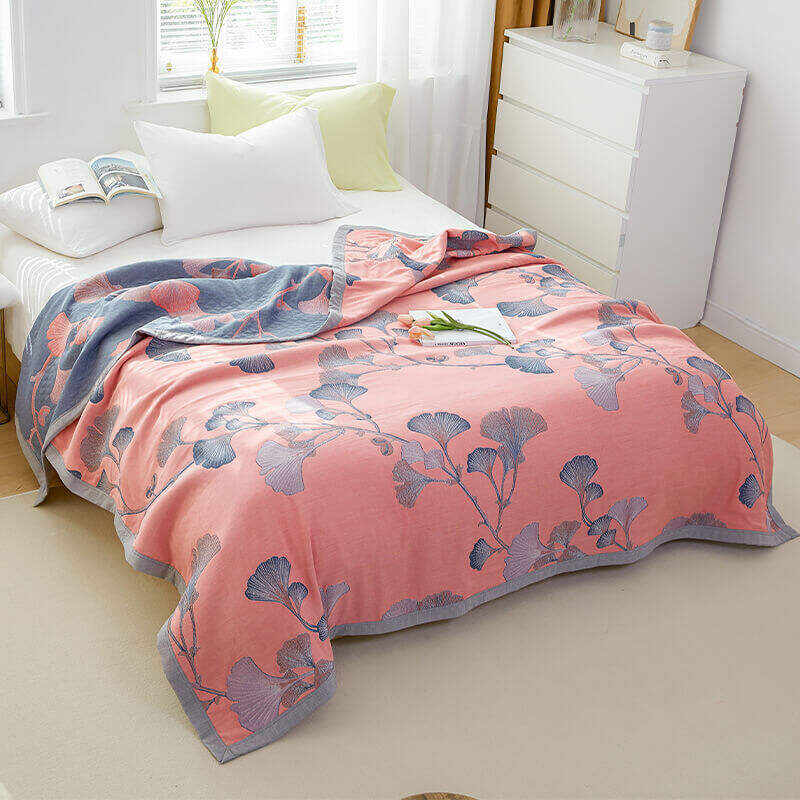 Ginkgo Leaf Cotton Gauze Reversible Quilt