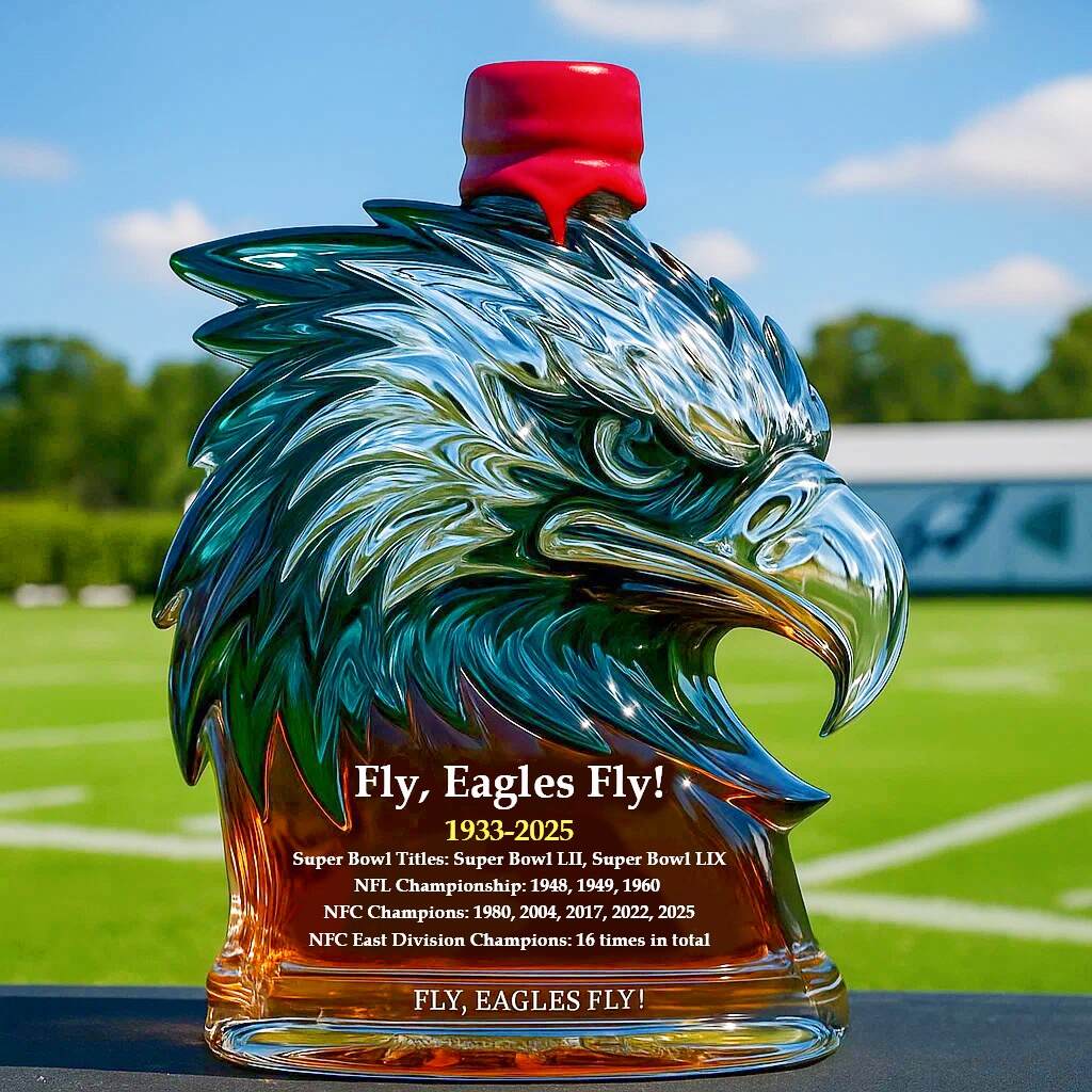 Philadelphia Eagles Commemorative Edition Whisky Bottle