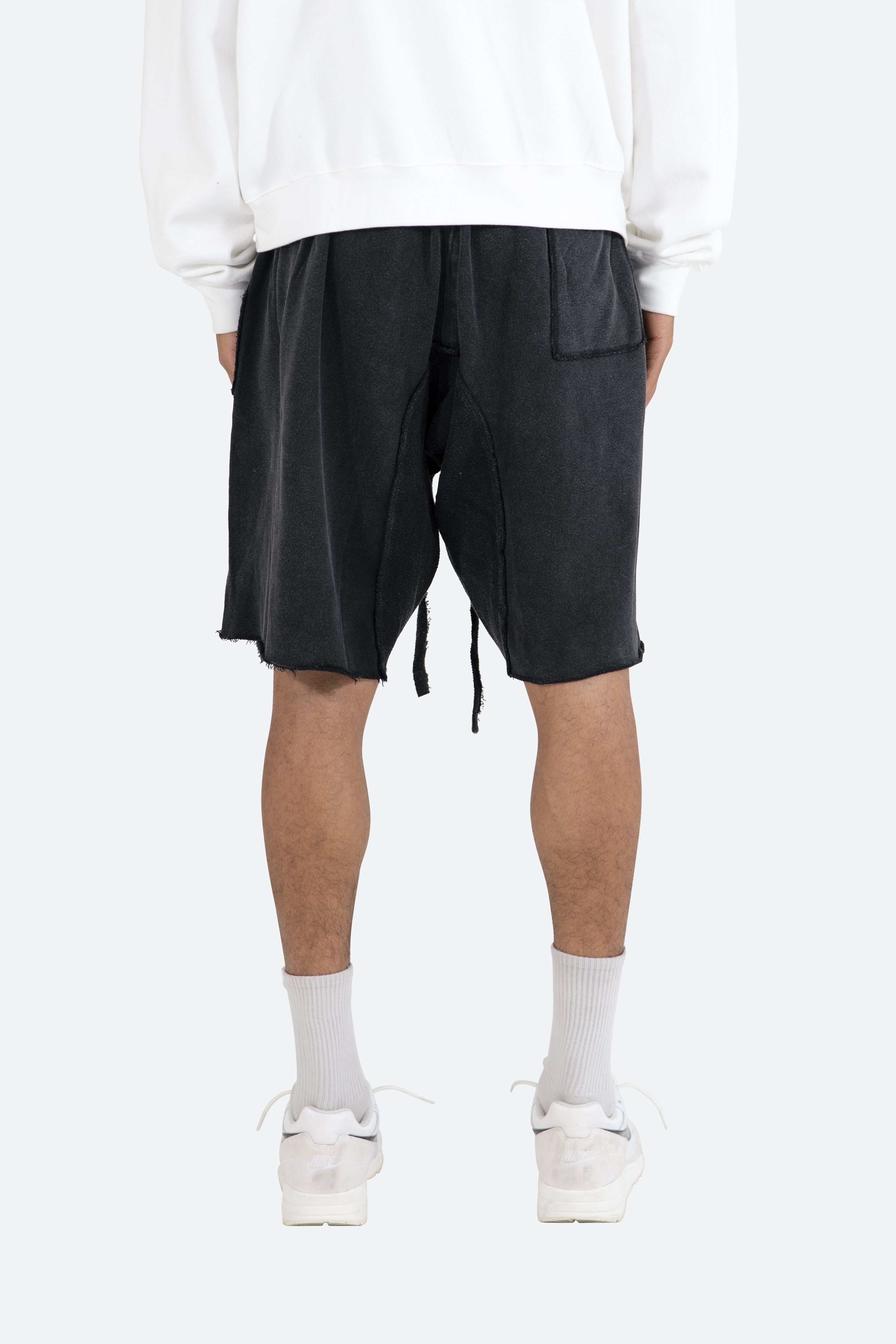 Half Reverse Shorts - Black
