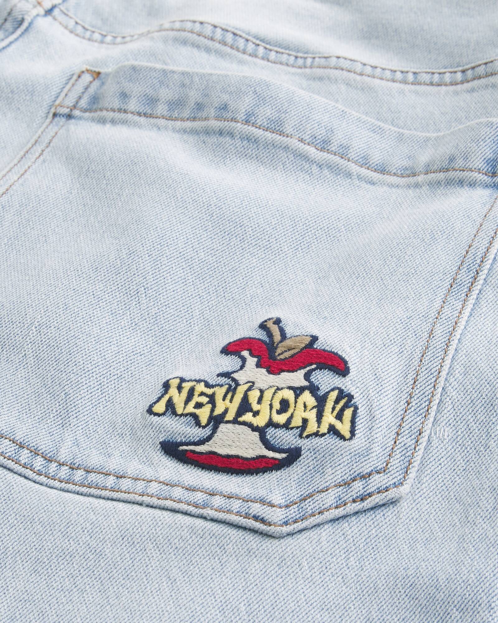Medium Wash Super Baggy Jeans