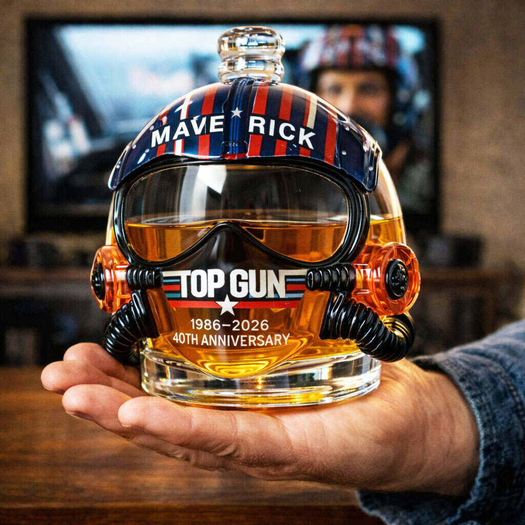 TOP GUN 40th Anniversary Maverick Helmet Whiskey Decanter