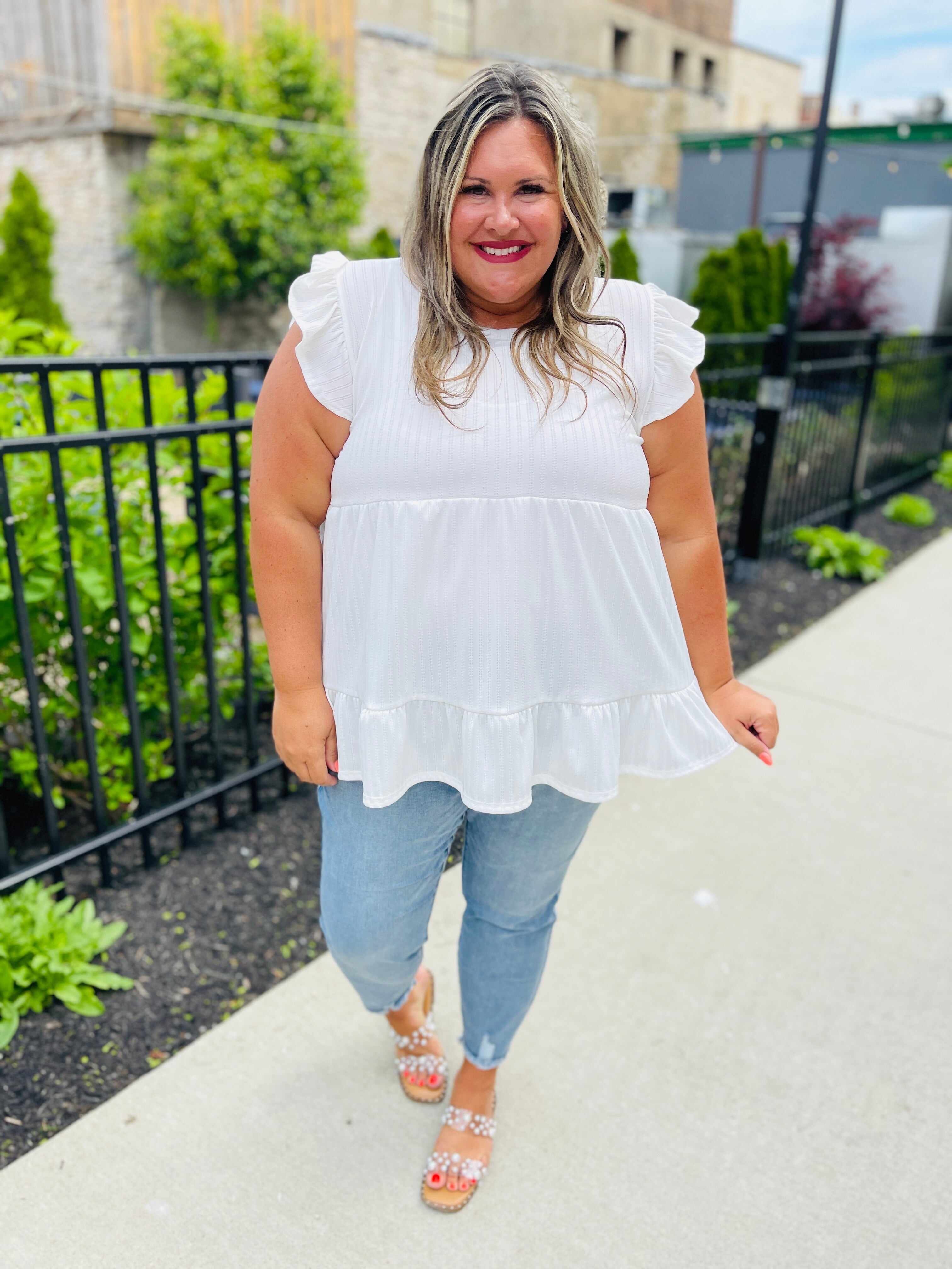 REG/CURVY Cool Kids Sustainable Cooling Relaxed Jeans