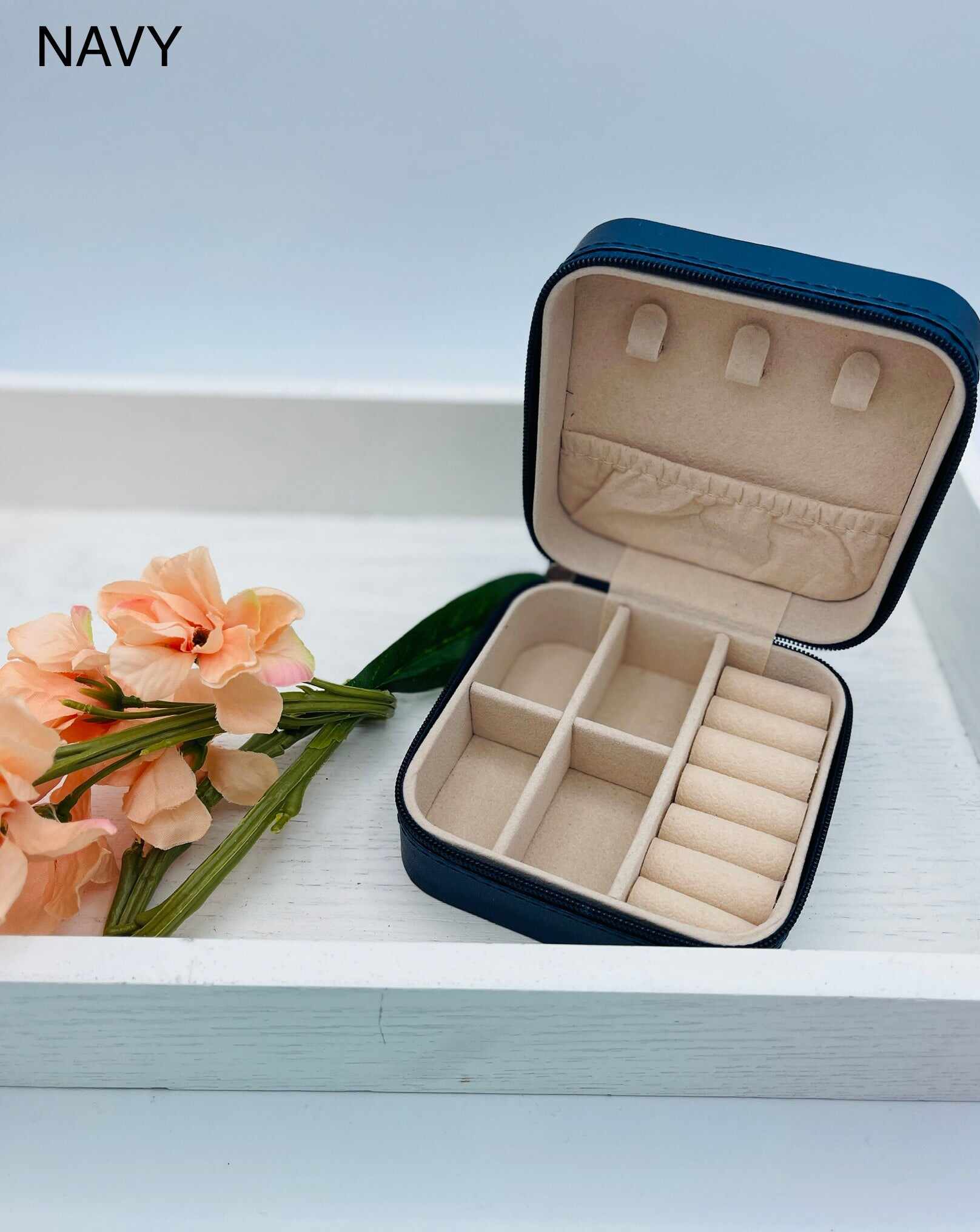 Mini Jewelry Case- Multiple Colors!