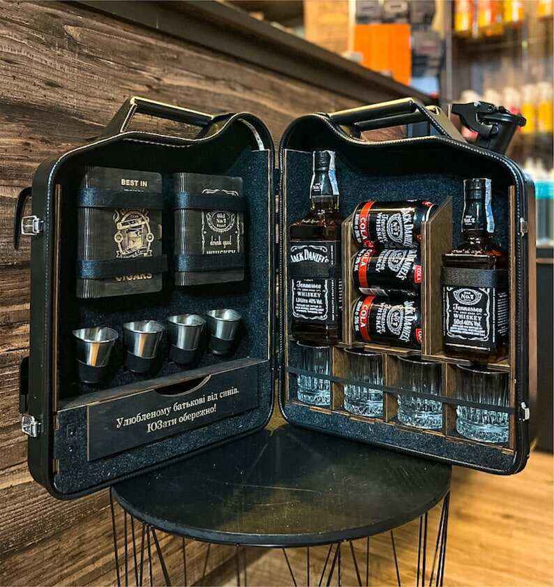 20 L Jerry Can Mini Bar, Christmas gift, Home Mini Bar, Party Mini Bar, Handmade Fuel Bar, Gift For Him, For Husband, Custom Fuel Bar
