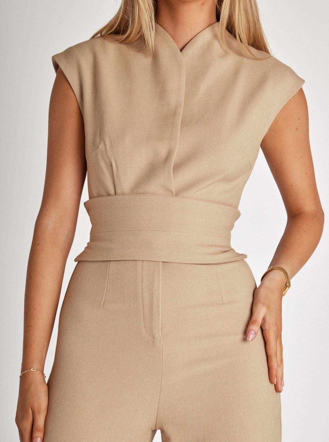 Elegant deep V-neck one-piece professional suit