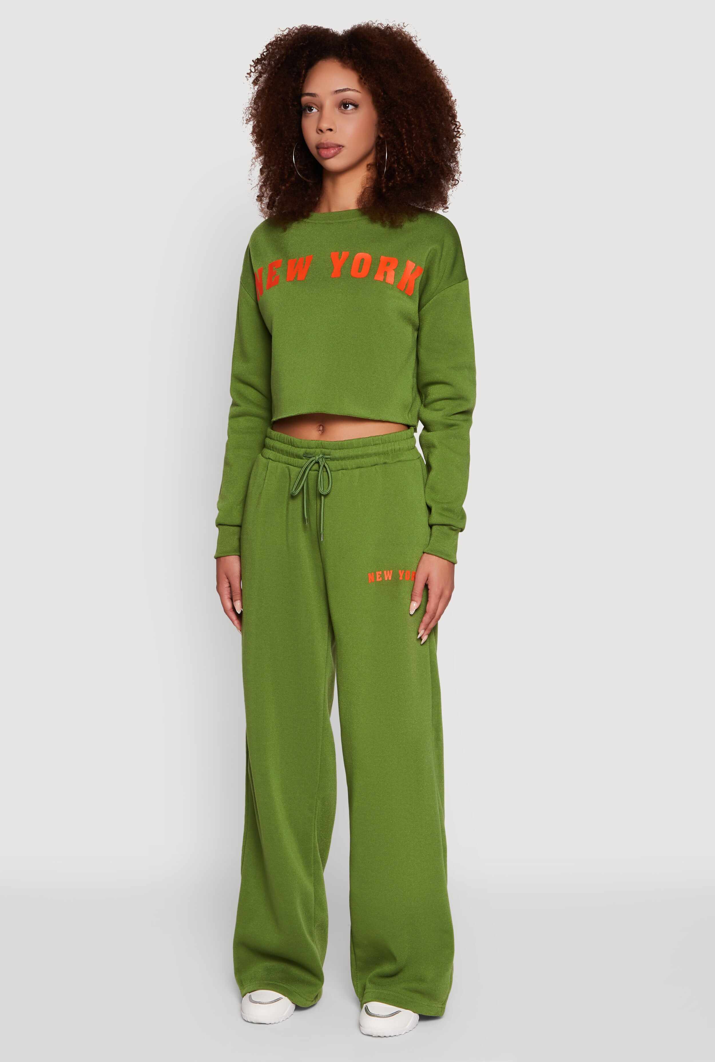 New York Graphic Cropped Sweatshirt
