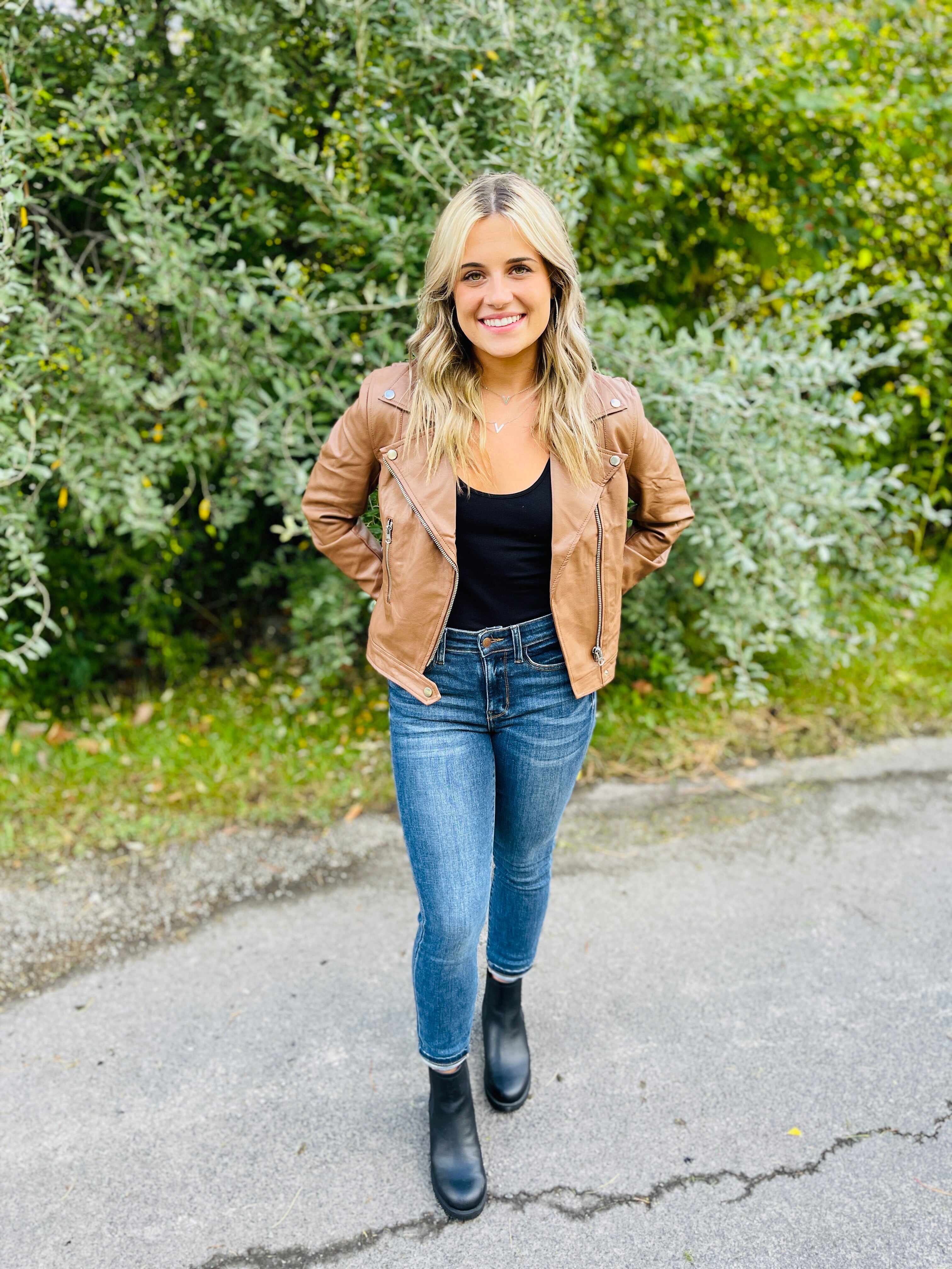 FOURTH! RESTOCK! Plus/Reg All Day Everyday Midrise Nondistressed Skinny Jeans