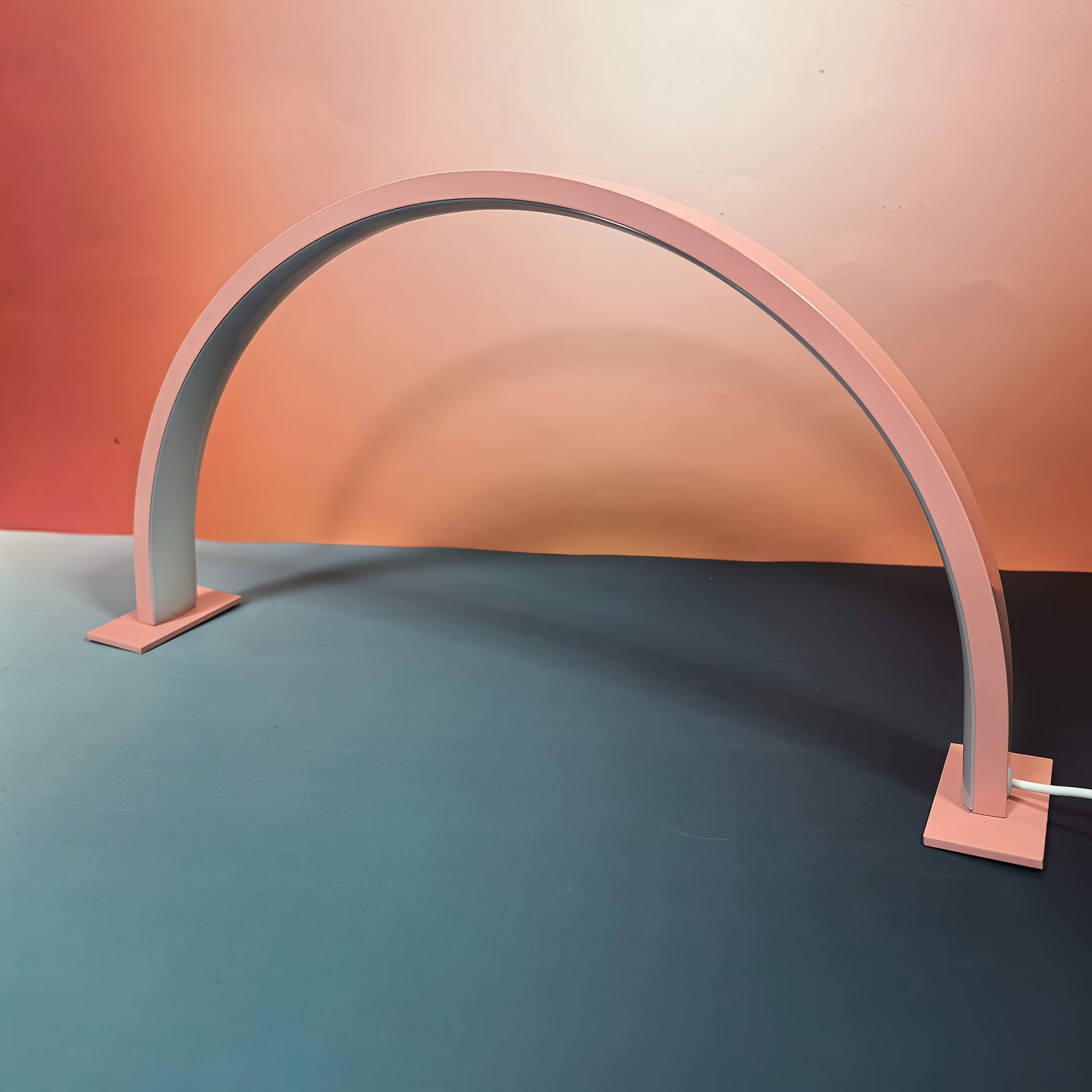 Adjustable LED Half-Moon Lamp, USB Powered, Three-Color Dimmable, Button Control, Arch-Shaped Desk Lamp, Suitable for Nail Salons, Eyelash Extensions And Craft Lighting